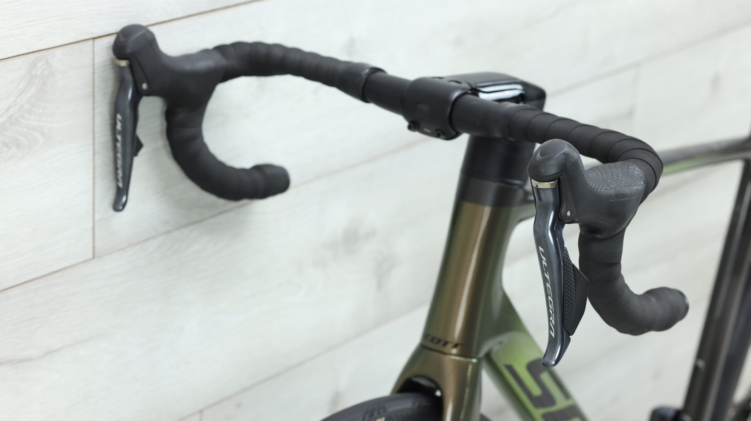 2021 Scott Addict RC 15 Road Bike - 56cm – Cycle Limited