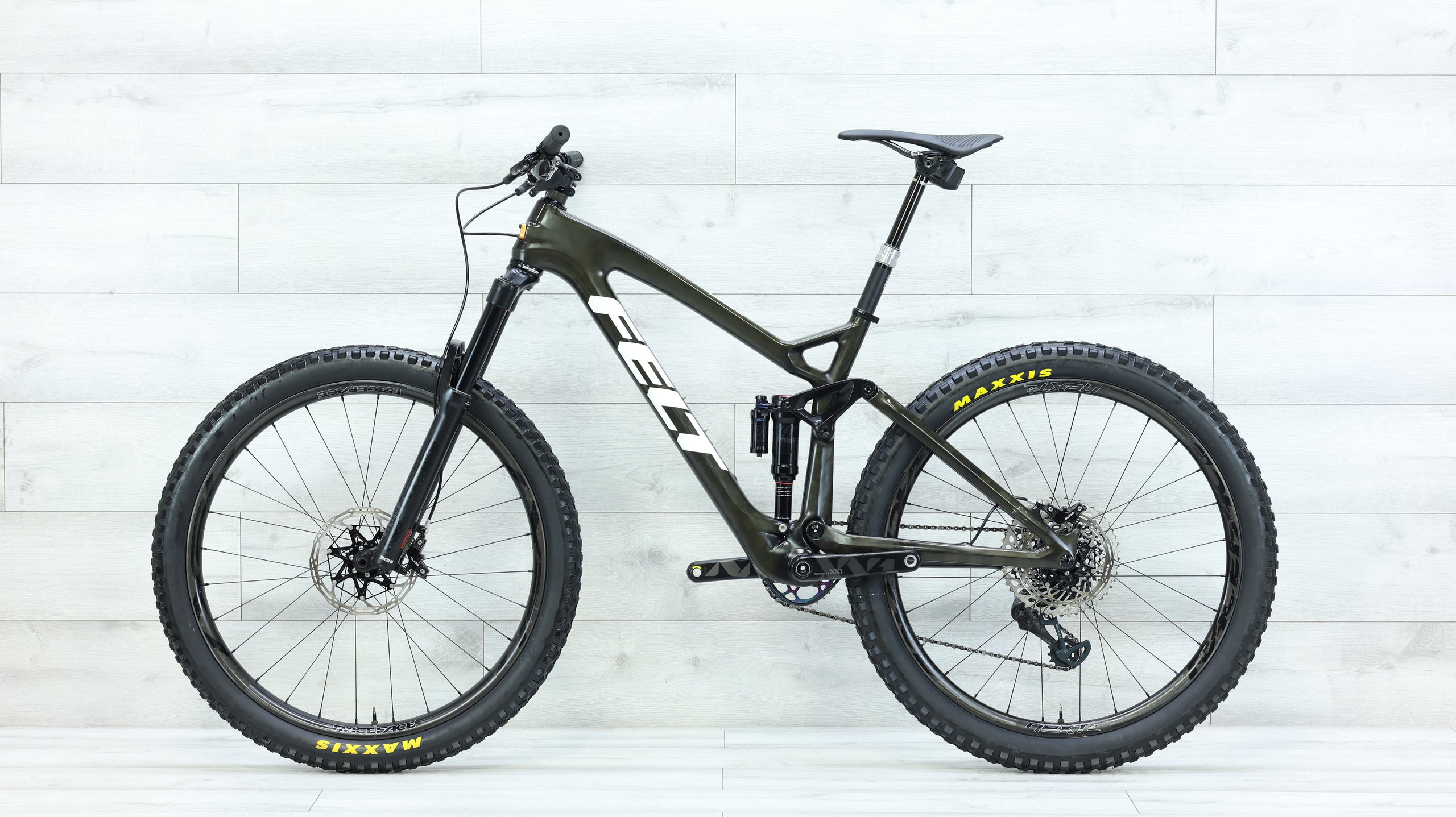 2019 Felt Decree FRD AXS Mountain Bike Medium1