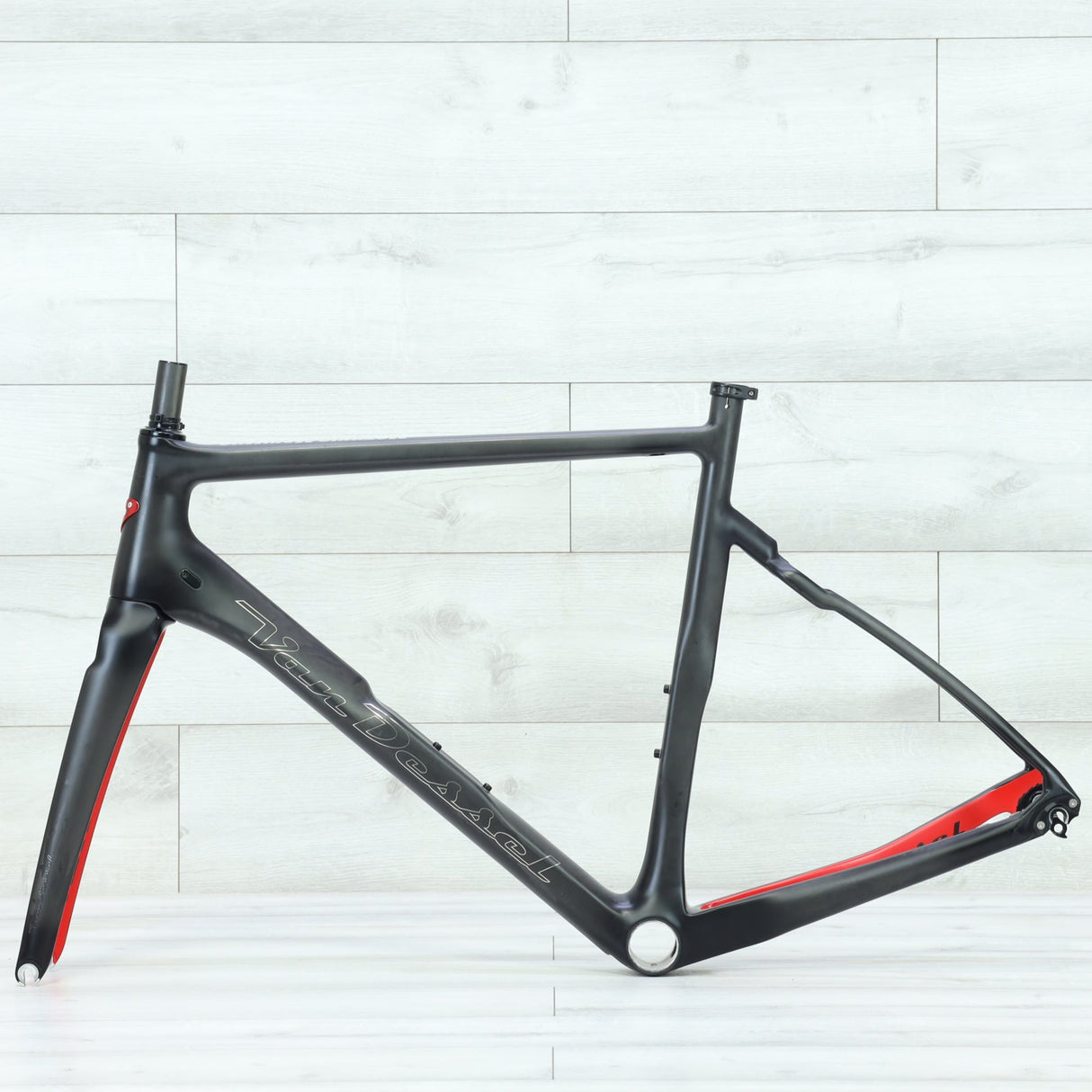 2018 Van Dessel Motivus Maximus Road Bike Frameset - 55cm