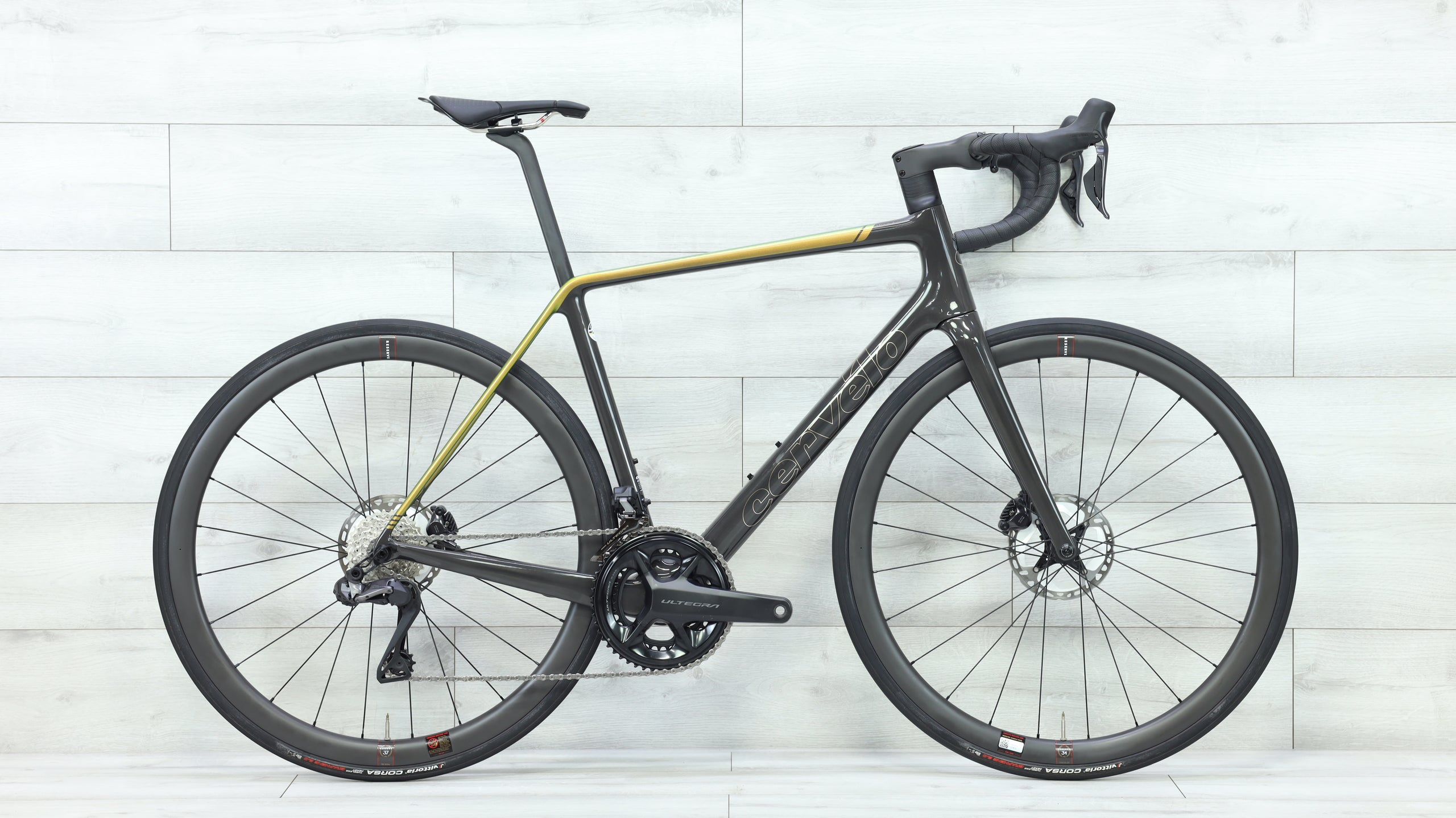 2023 Cervelo R5 Ultegra Di2 Road Bike
