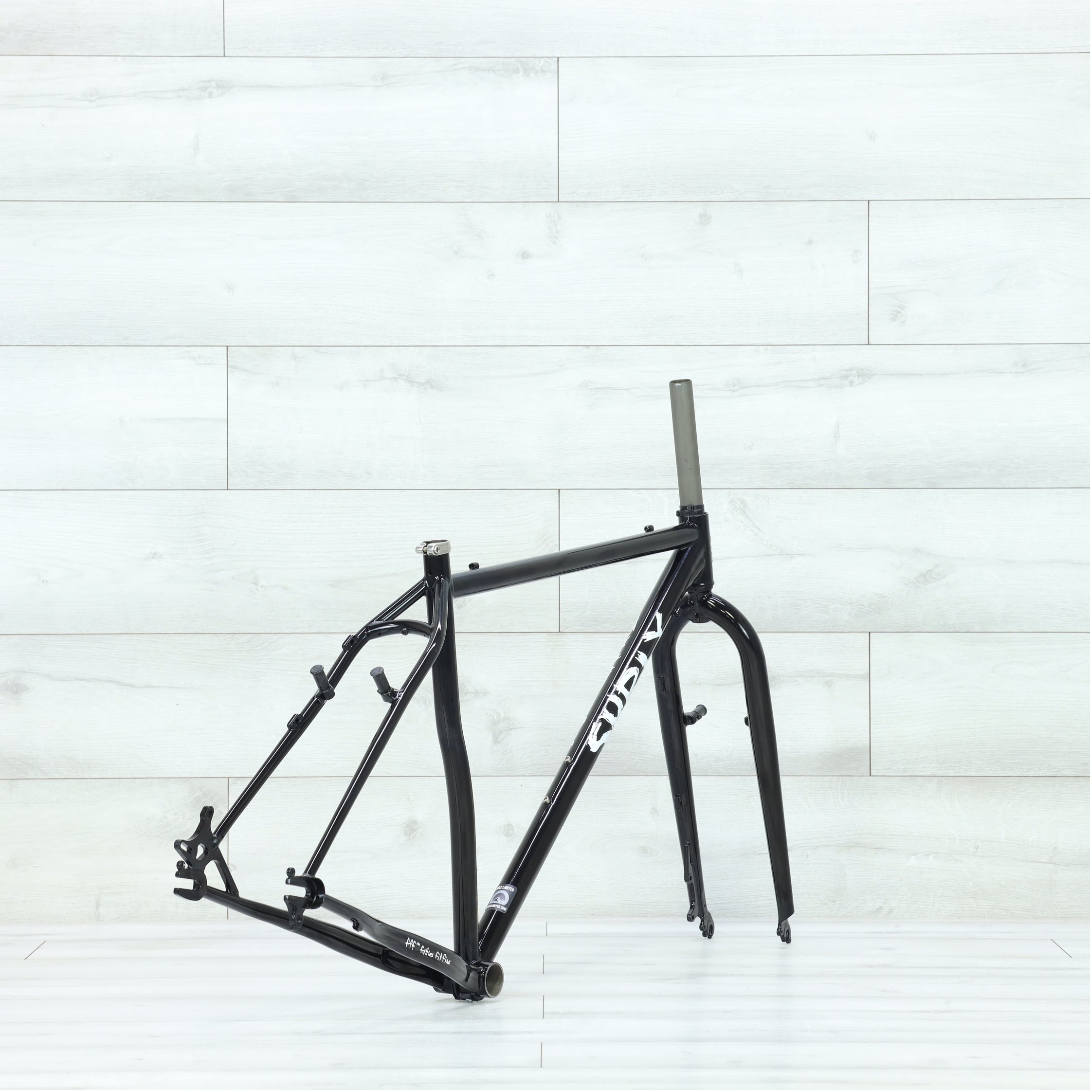 新品 SURLY KARATE MONKEY フレーム Sサイズ ブラック SURLY(サーリー