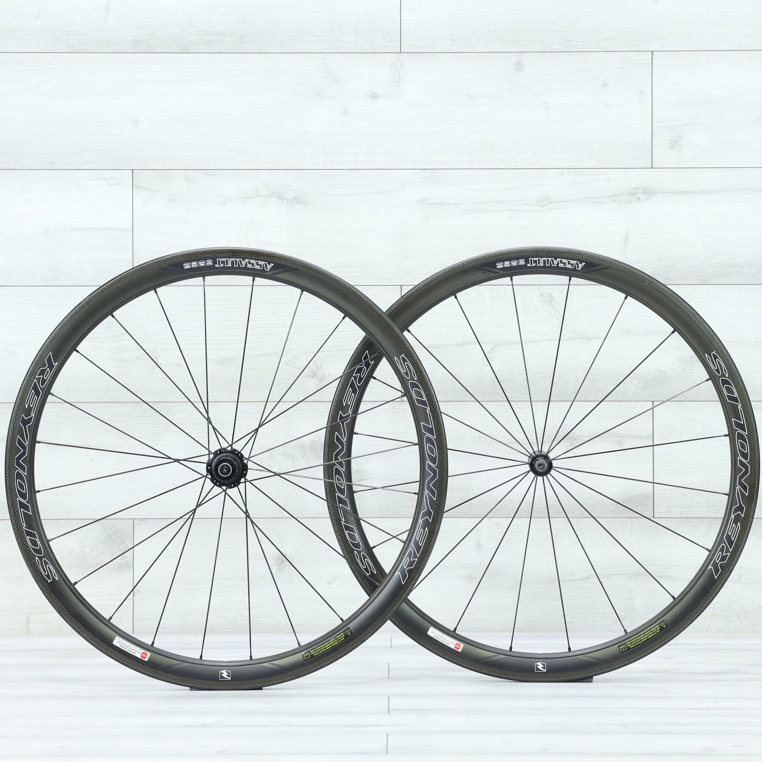 Bicycle Reynolds Carbon Clincher Wheelset Reynolds Assault