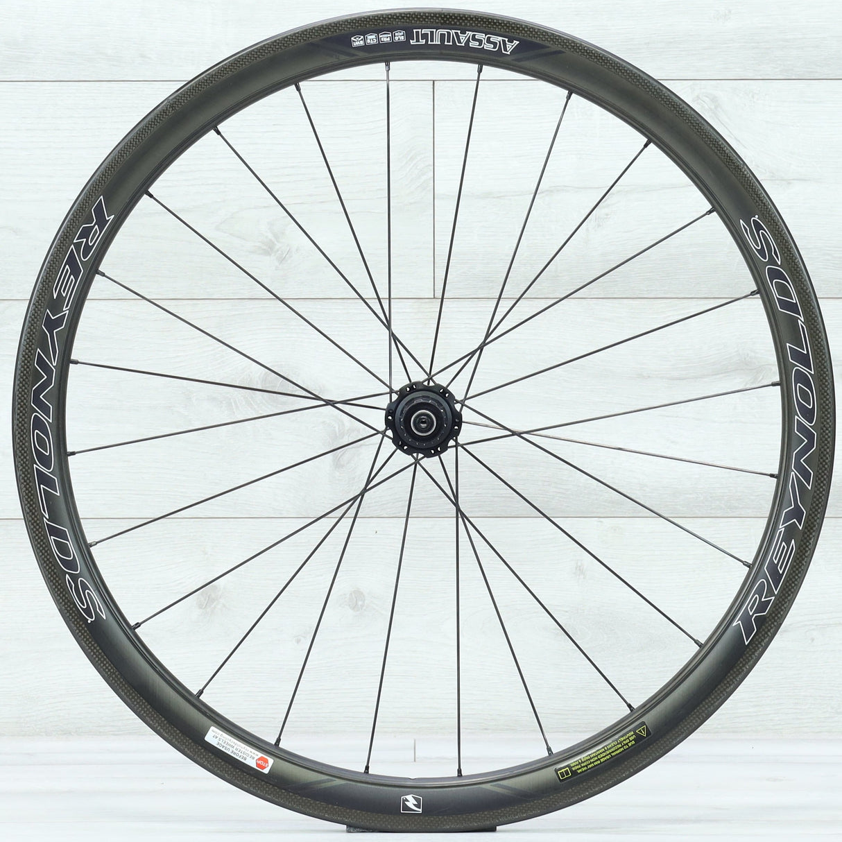 Reynolds Assault Tubeless Clincher Carbon Road Wheelset Rim Brake - Shimano HG