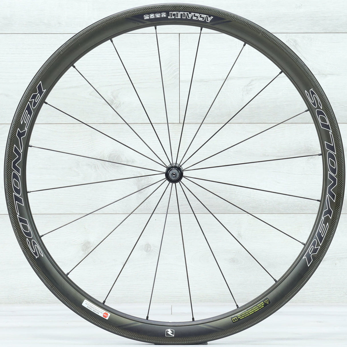 Reynolds Assault Tubeless Clincher Carbon Road Wheelset Rim Brake - Shimano HG