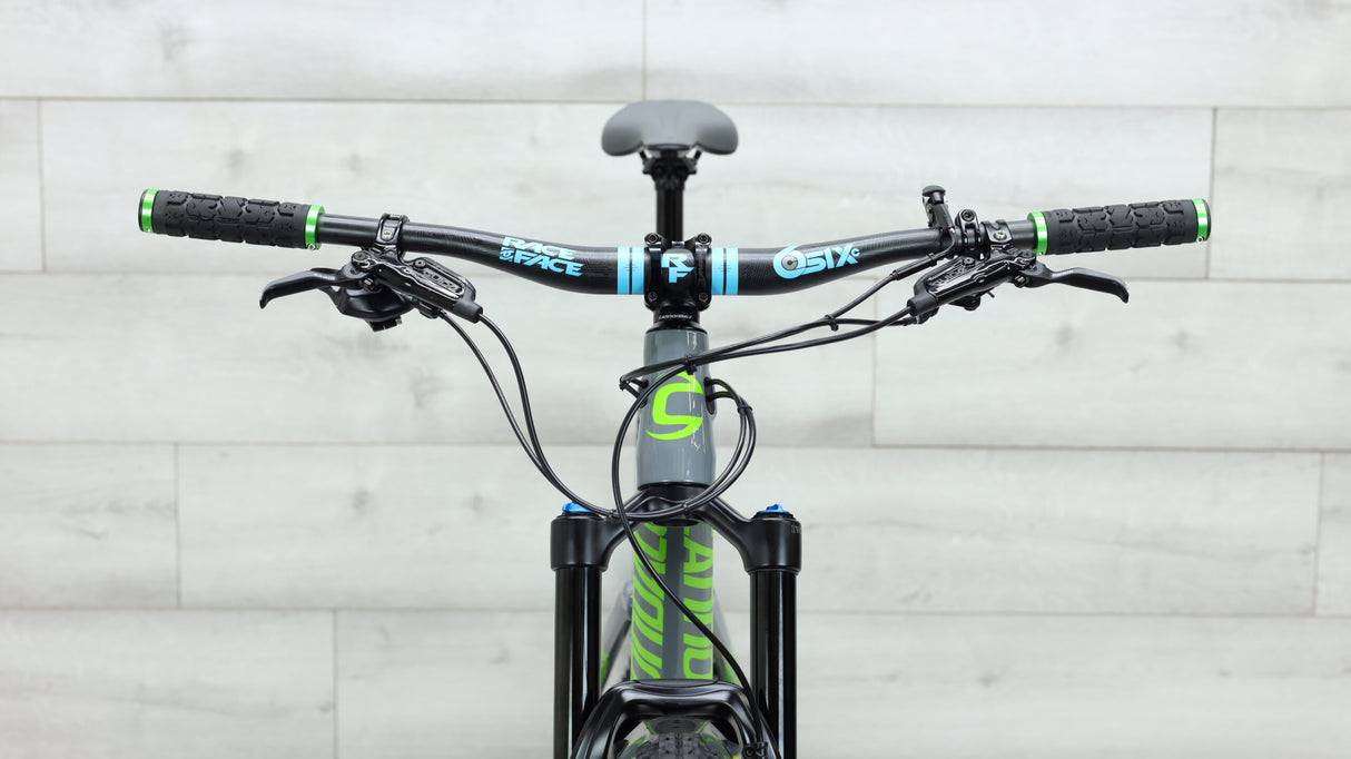 2018 Cannondale Trigger Carbon 2  Mountain Bike - Medium