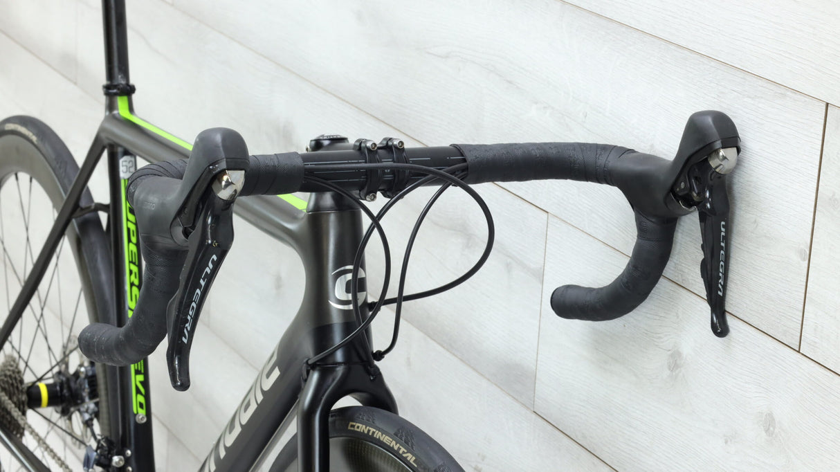 2019 Cannondale SuperSix EVO Carbon Disc Ultegra  Road Bike - 52cm