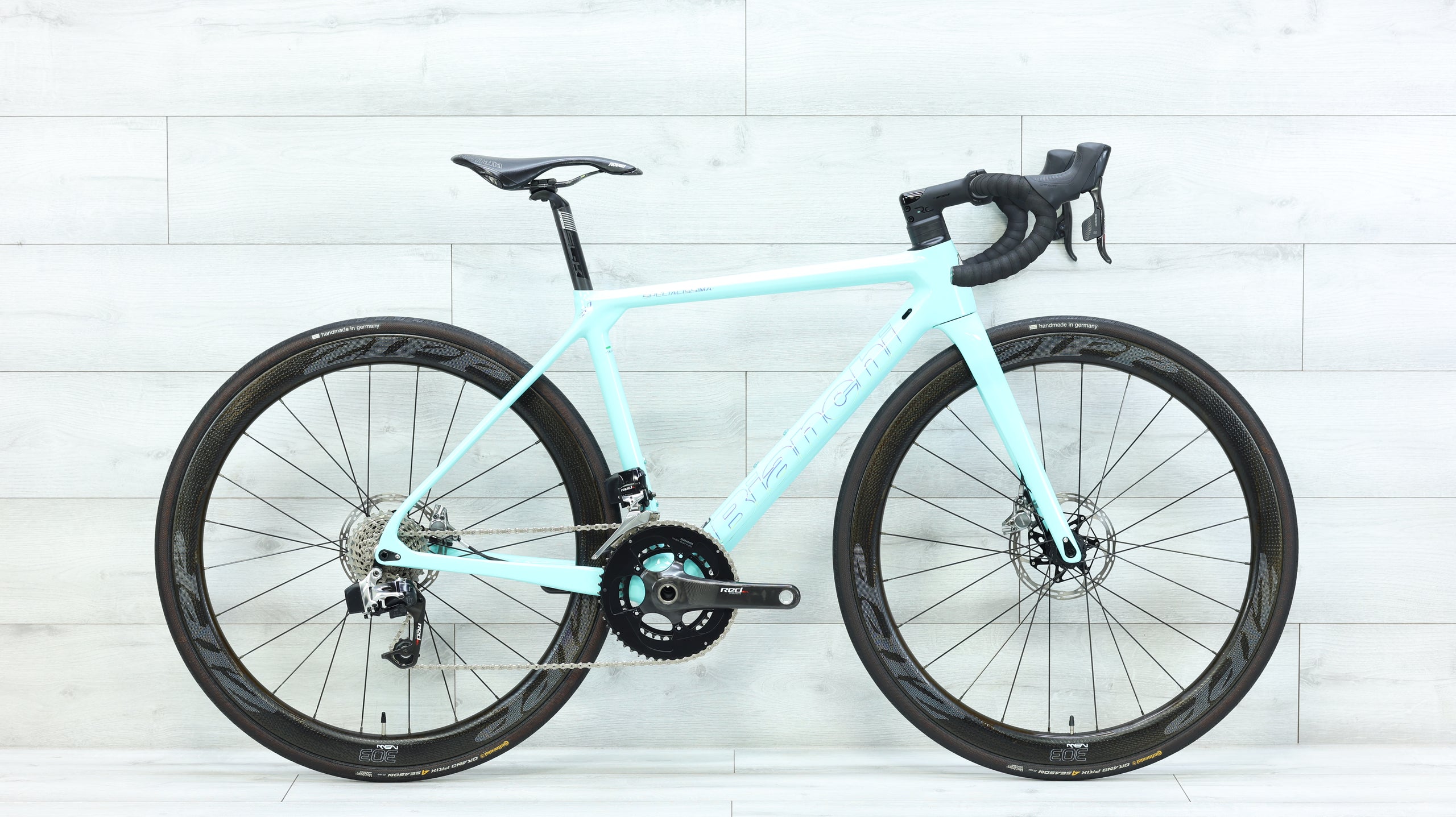 2023 Bianchi Specialissima Red eTap Road Bike 50cm