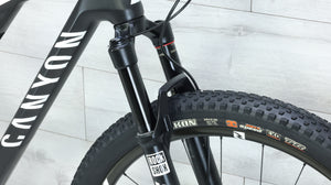 2021 Canyon Lux CF 8 Mountain Bike - Large