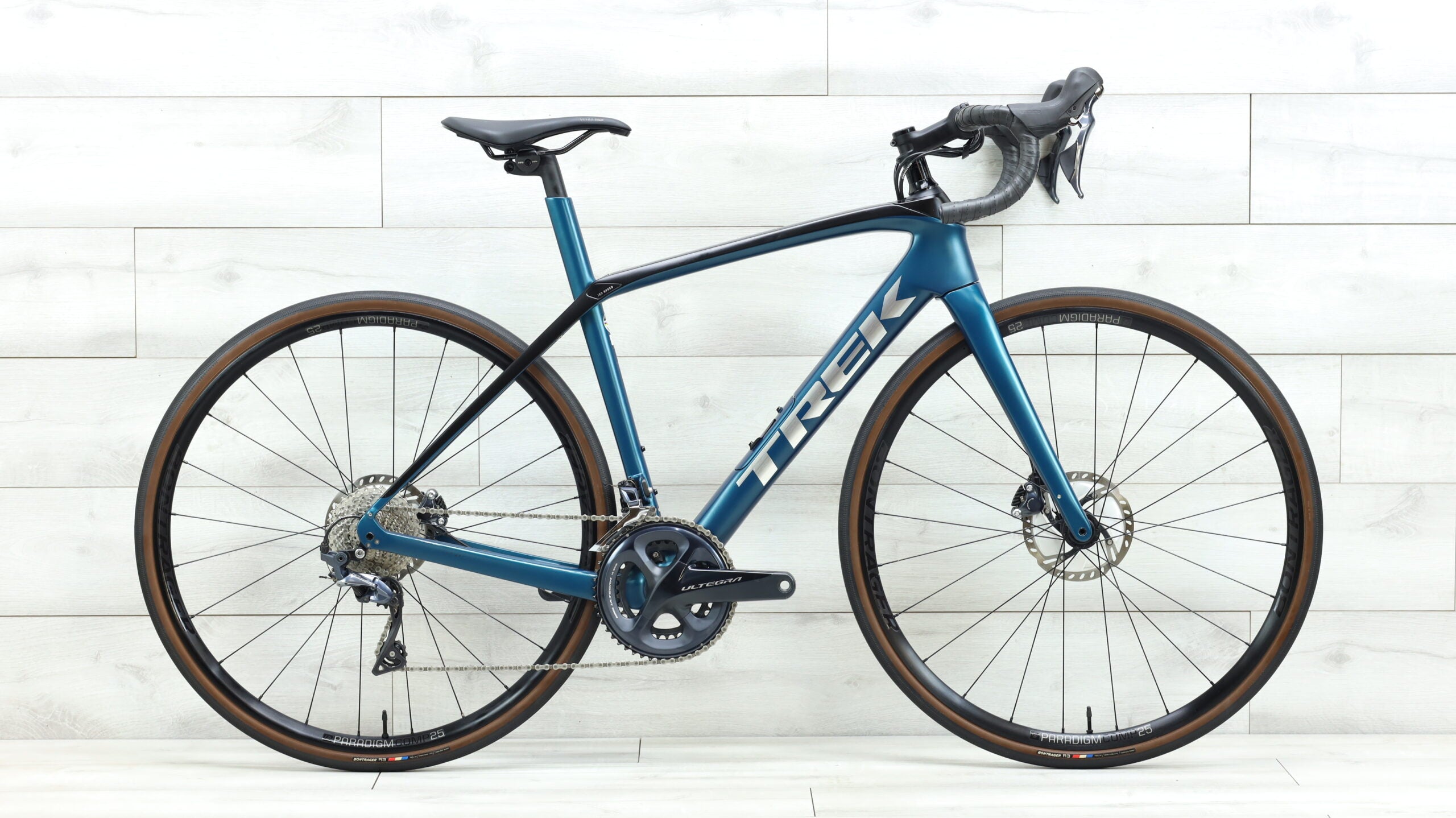 2022 Trek Domane SL Road Bike 52cm