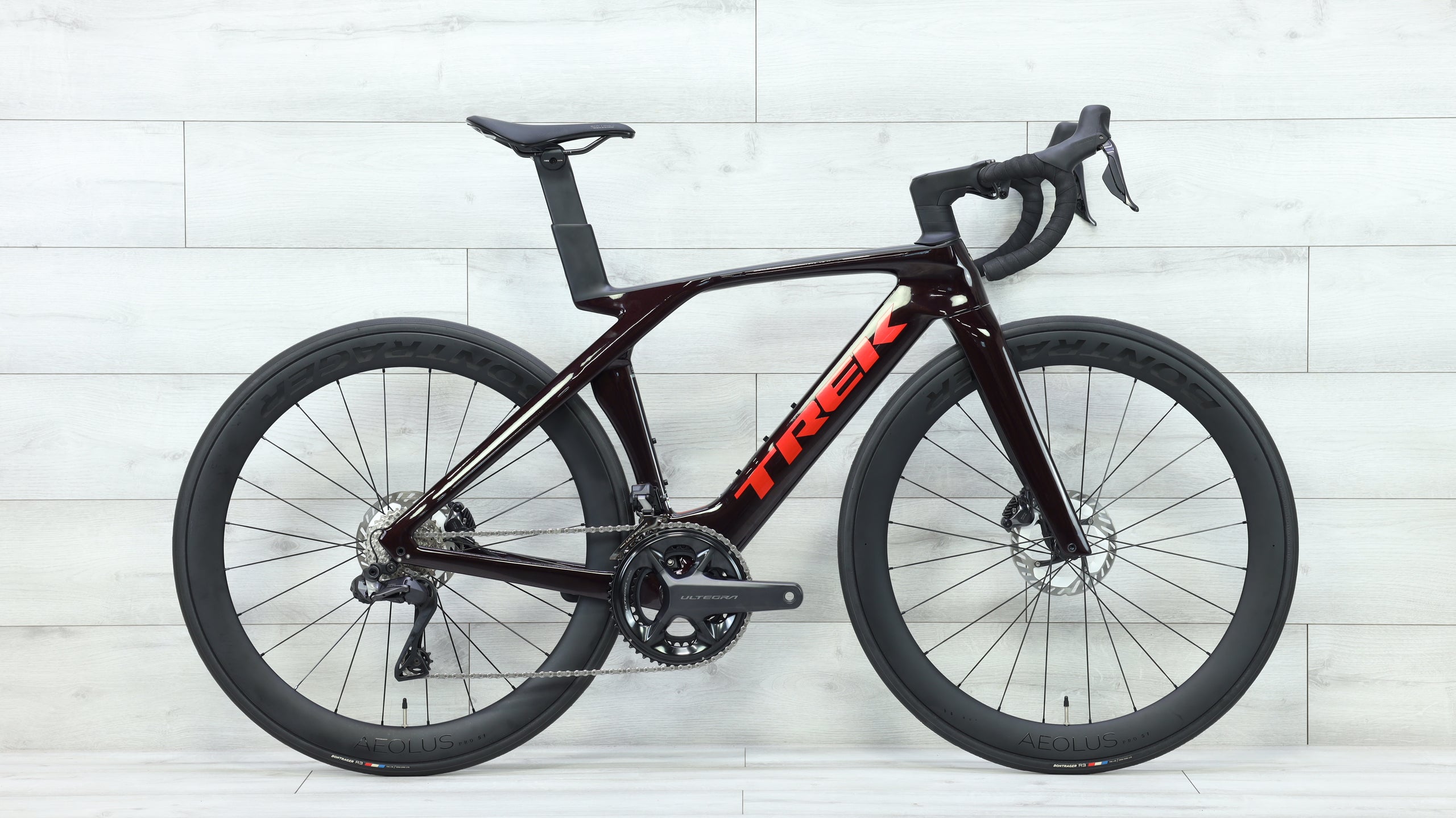 2024 Trek Madone SL Gen Road Bike 52cm1