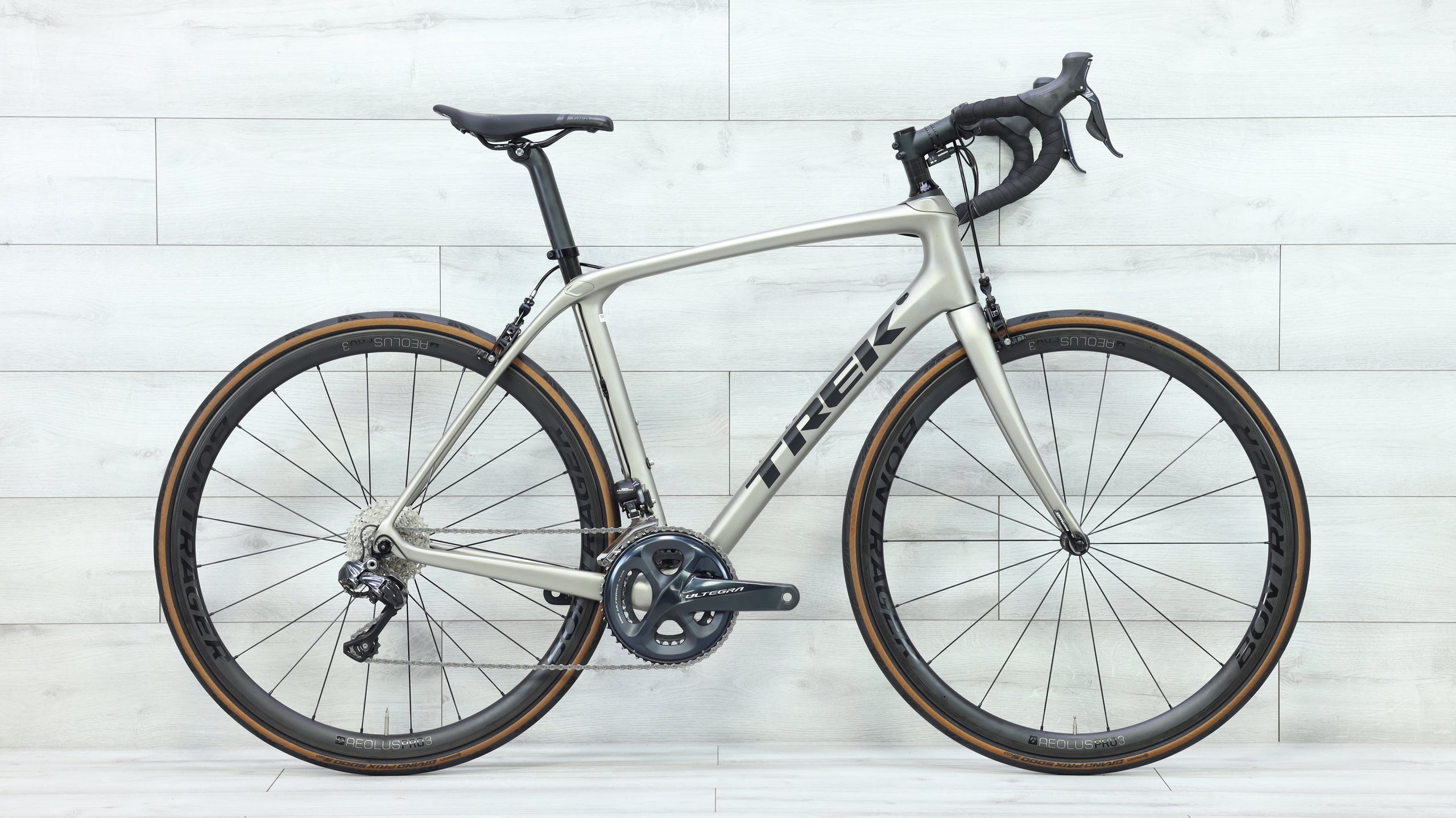 2019 Trek Domane SLR Di2 Project One Road Bike
