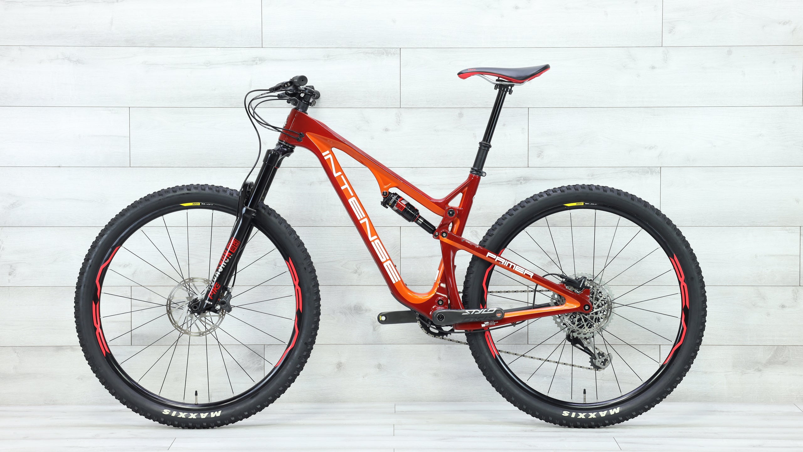 2019 Intense Primer Pro Mountain Bike Medium - Main Image