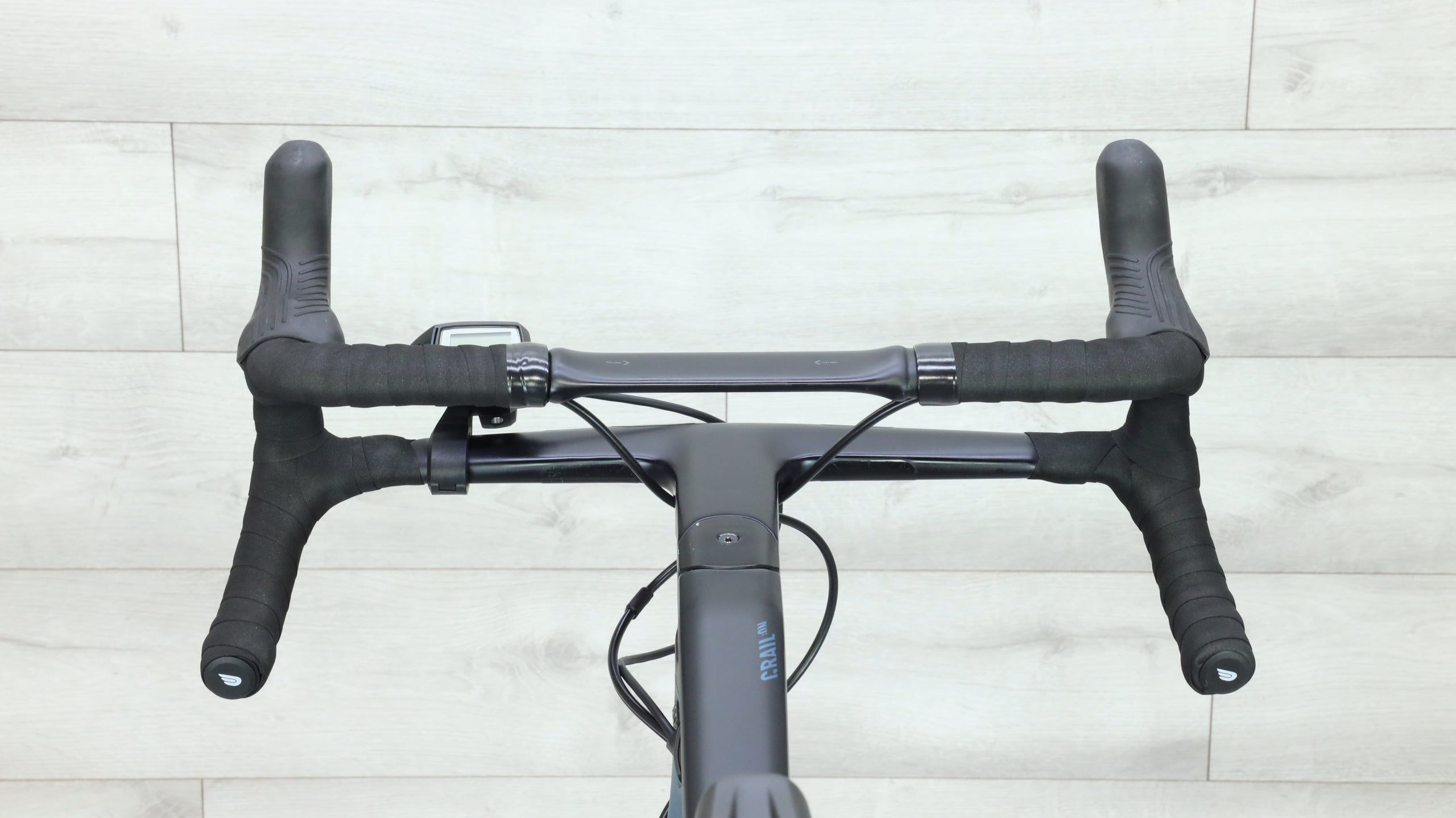 canyon gravel e bike 2021 2021 Canyon Grail:ON CF 8 Gravel E-Bike