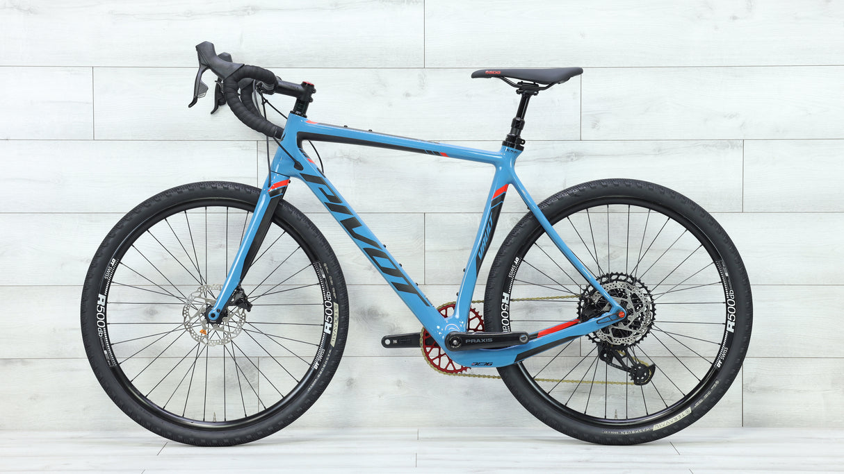 2020 Pivot Vault V4 AXS Gravel Bike - Medium