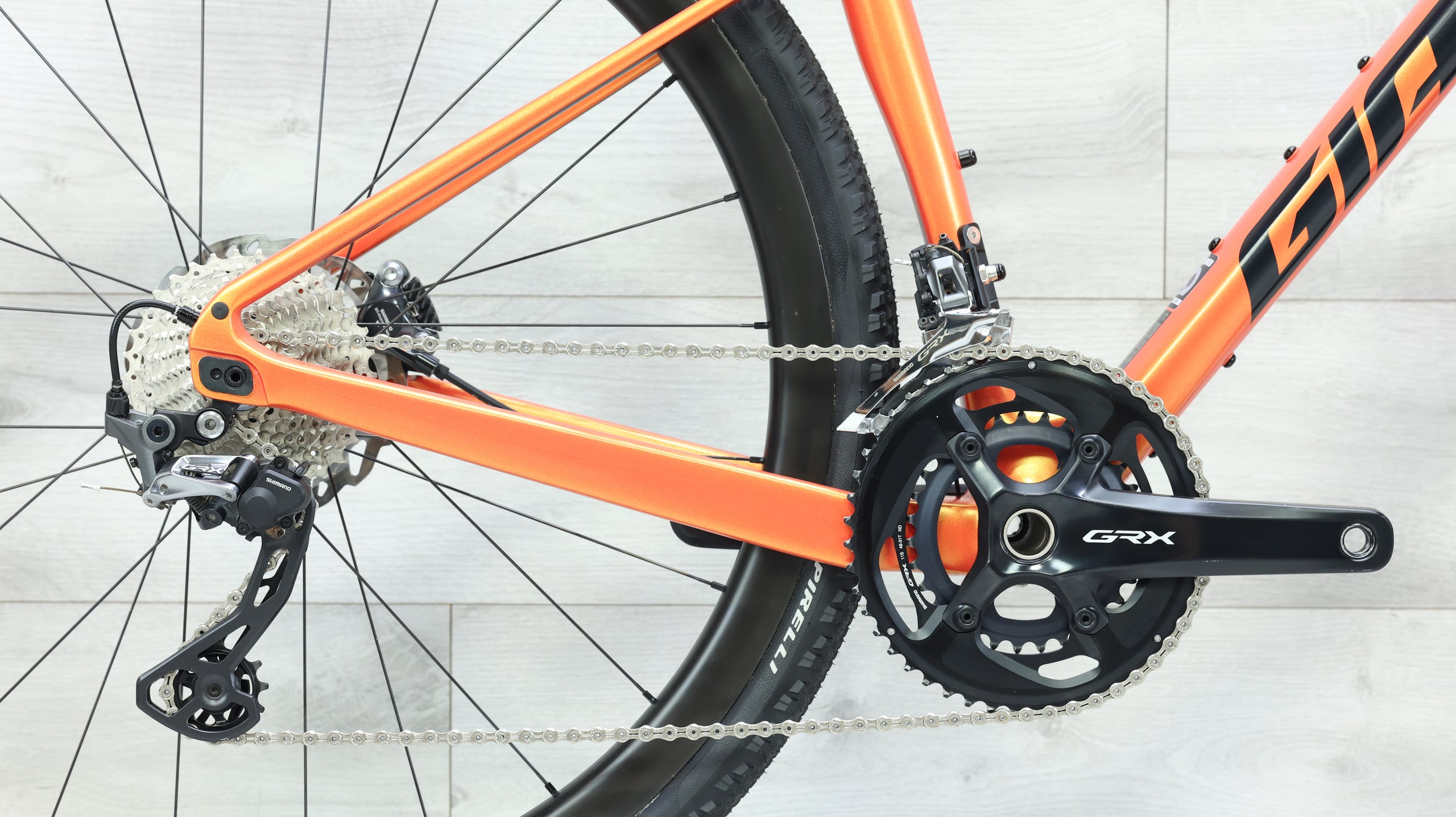 2023 Giant Revolt Advanced 0 Gravel Bike