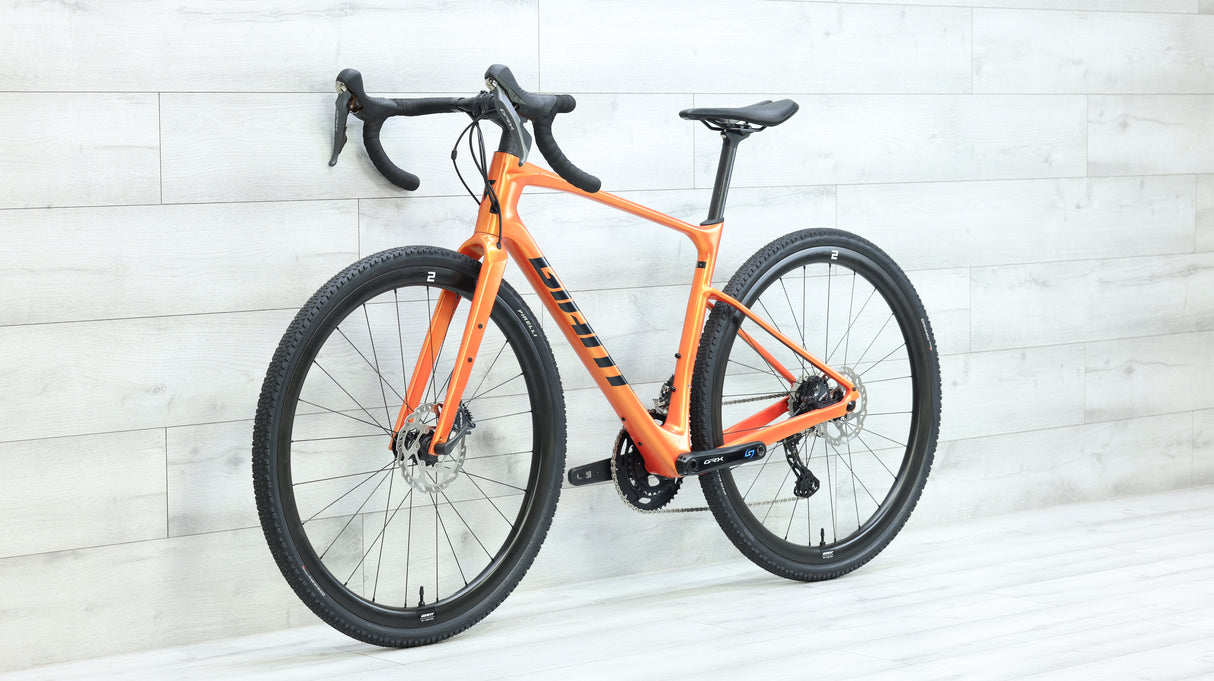 2023 Giant Revolt Advanced 0 Gravel Bike - Medium