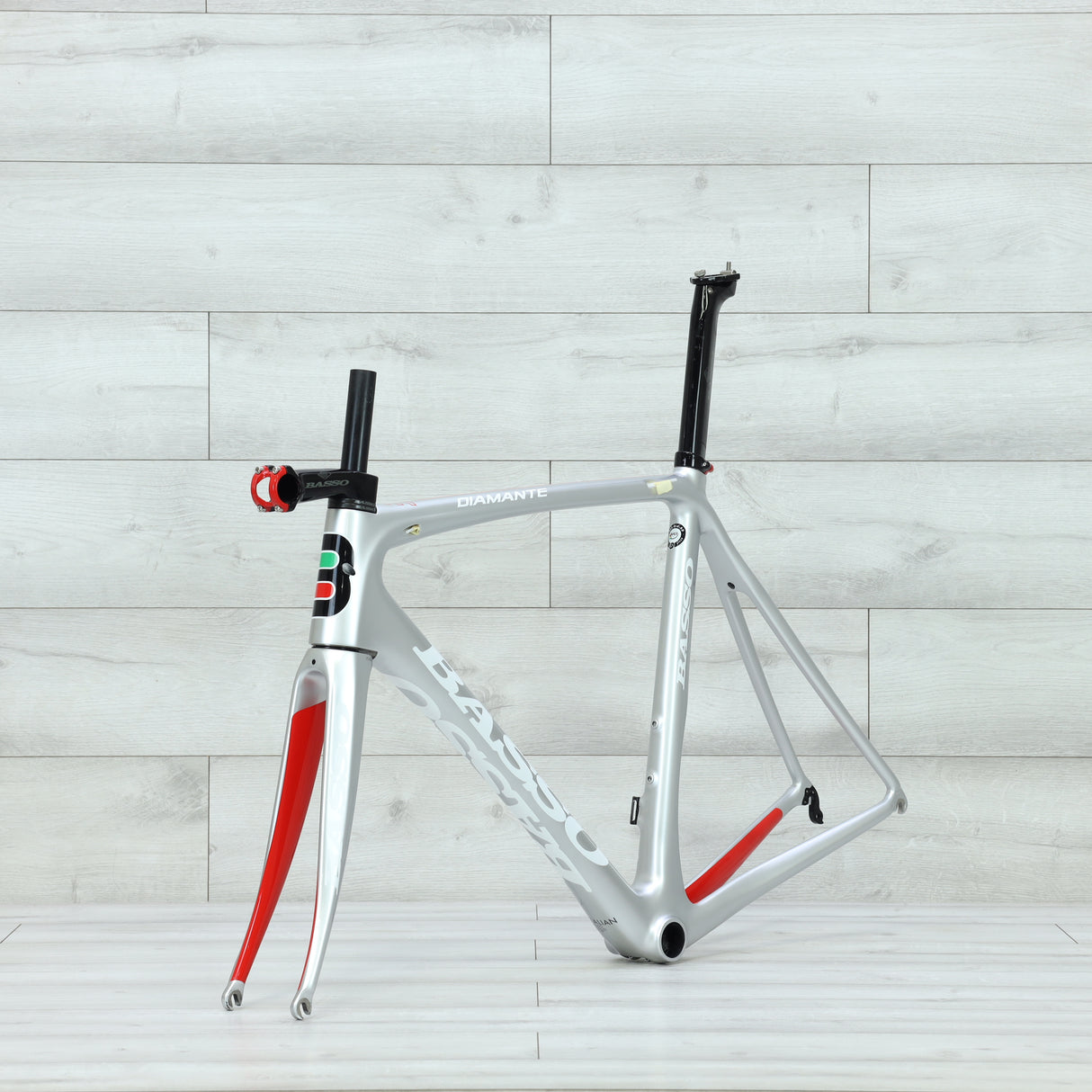 2020 Basso Diamante Rim Road Bike Frameset - 56cm