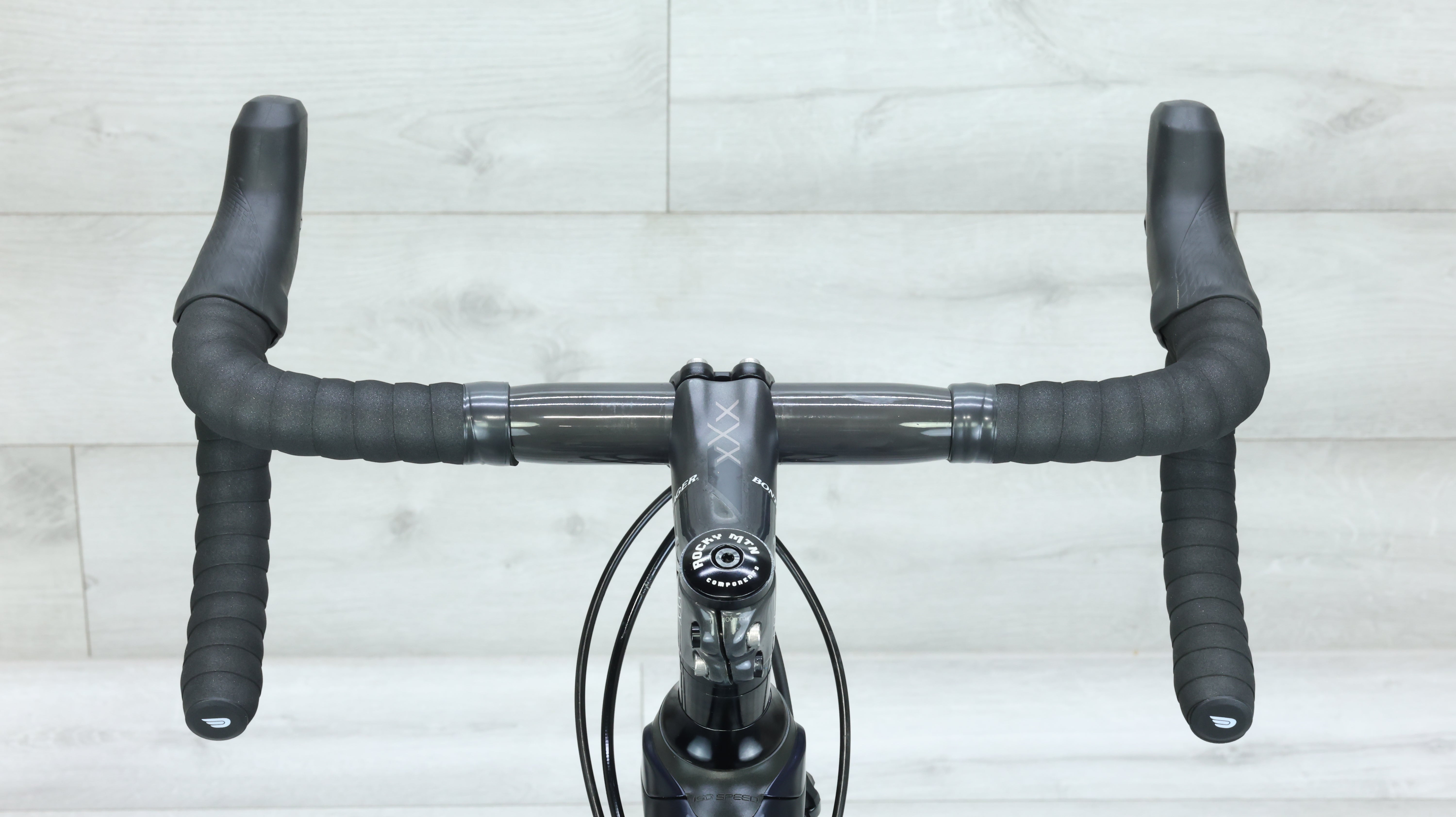 TREK DOMANE SL 5 ロードバイク(2018モデル) カスタム多数 TREK DOMANE