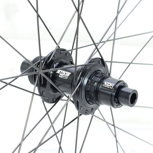 Stans No Tubes Crest CB7 29 Boost Carbon Wheelset SRAM XDR