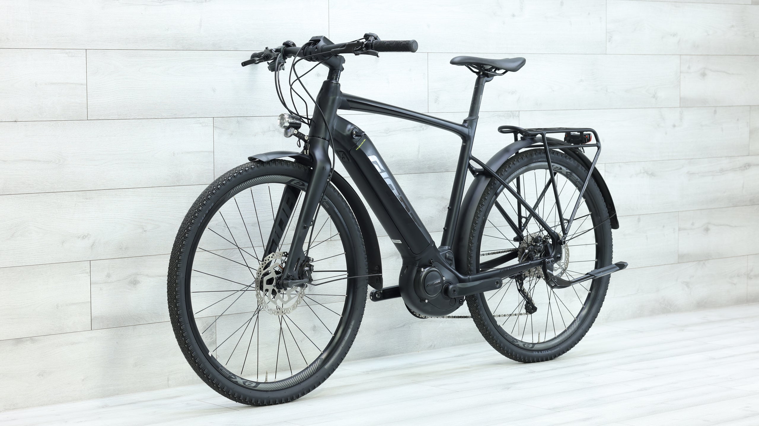 Giant Fastroad E+ EX Pro 28mph Commuter E-Bike