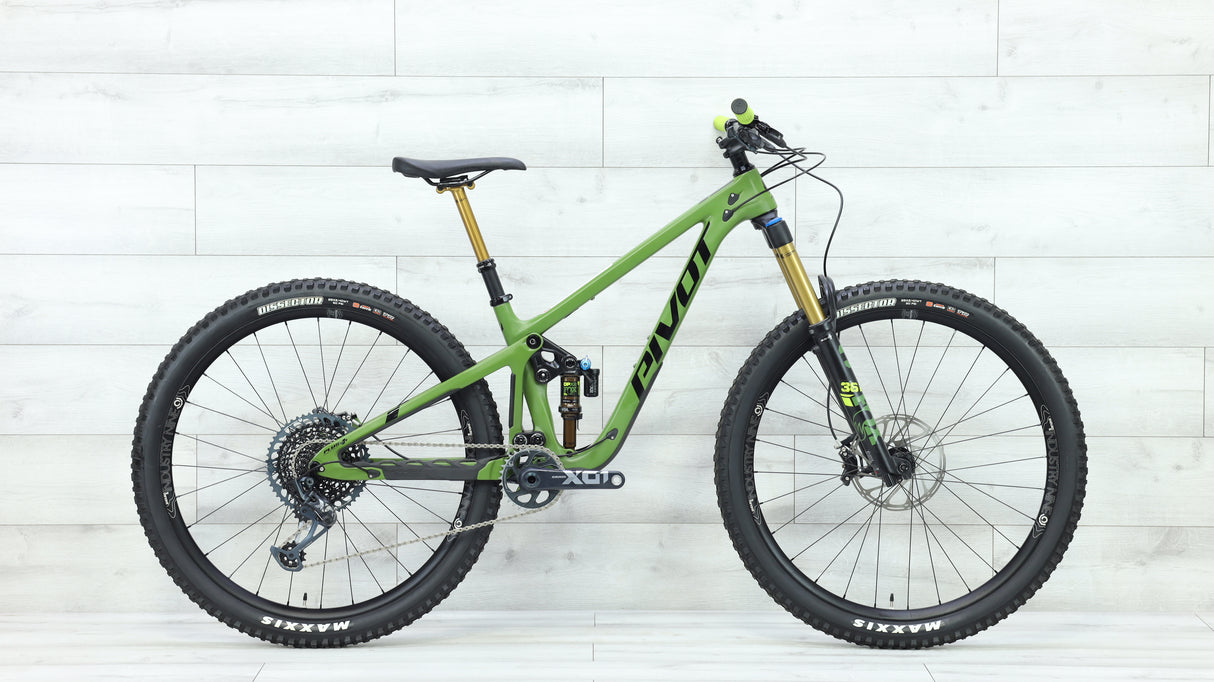 2023 Pivot Switchblade Pro X01 Mountain Bike - Small