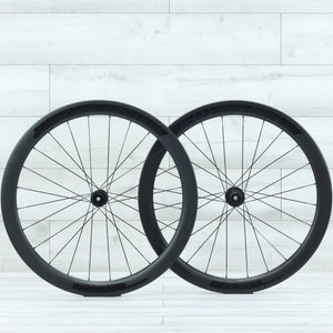 Bontrager Aeolus Elite 50 TLR Carbon Center Lock Disc Wheelset