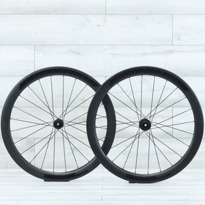 Bontrager Aeolus Elite 50 TLR Carbon Center Lock Disc Wheelset