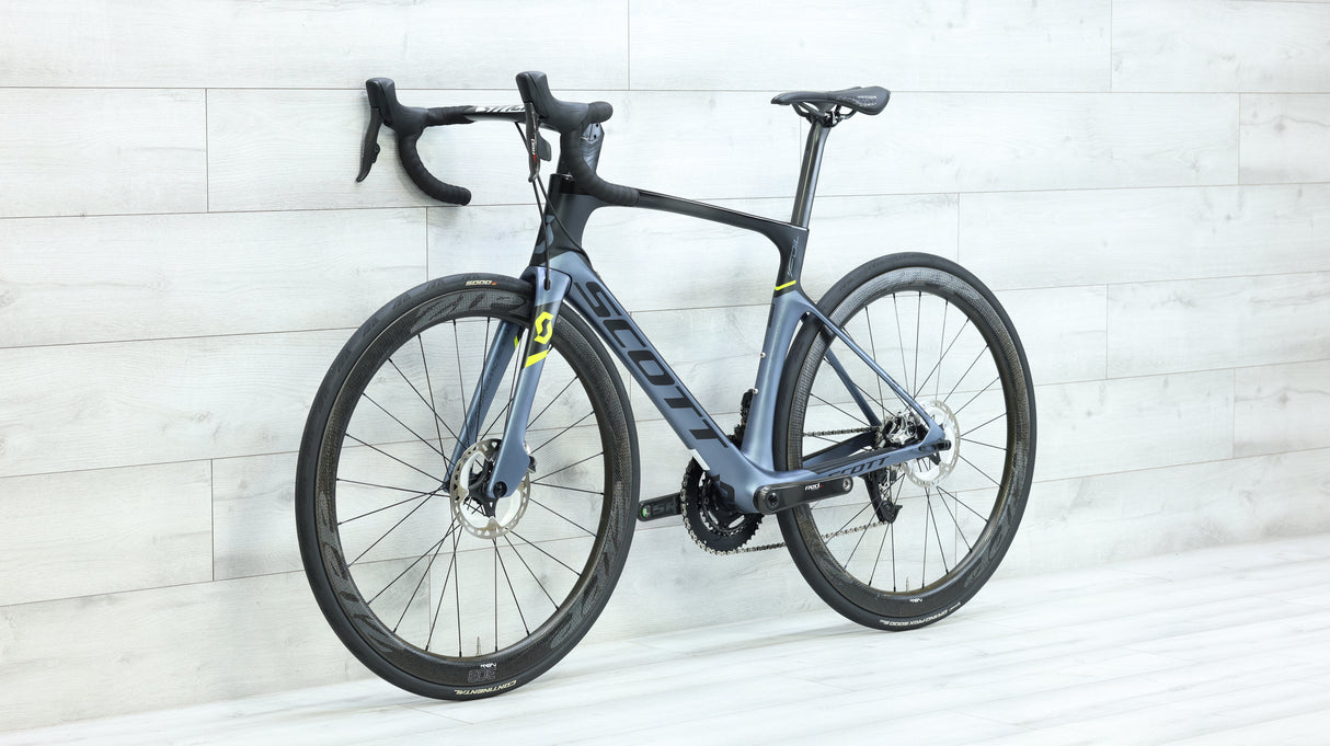 2018 Scott Foil Premium Disc Road Bike - 54cm