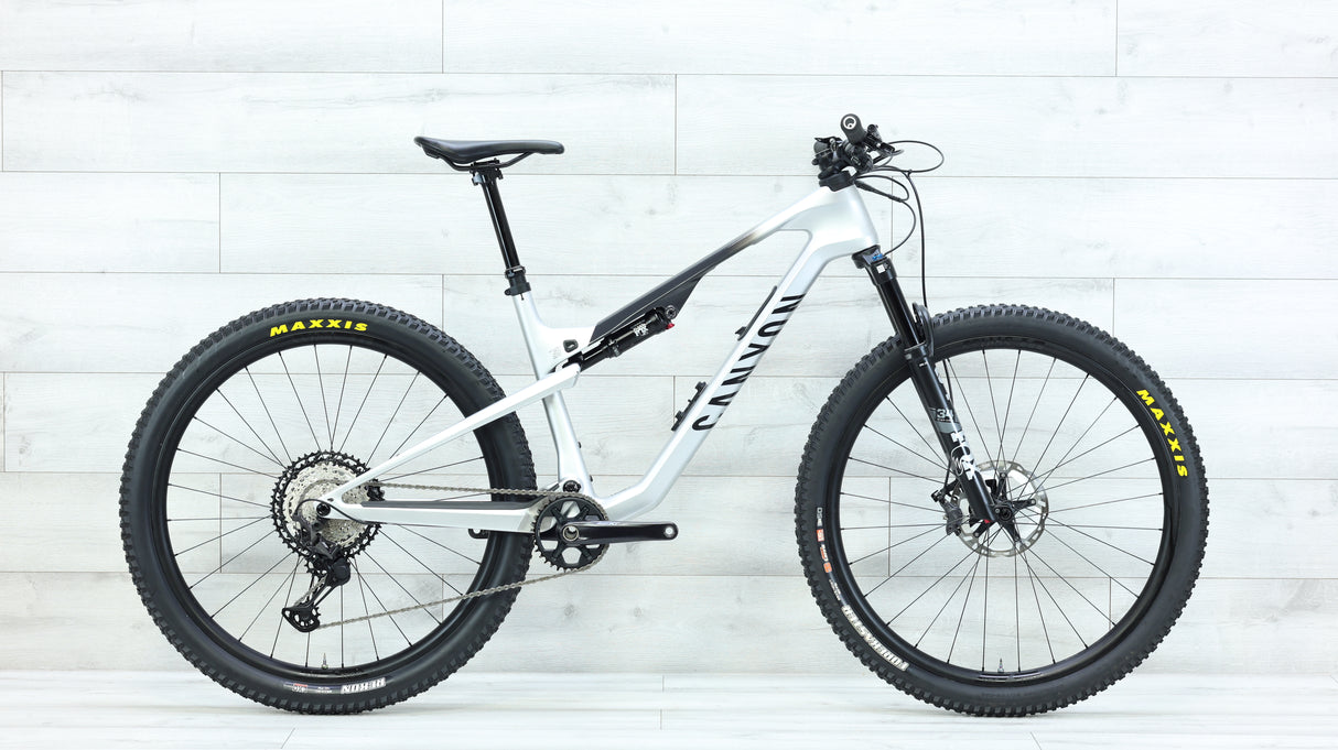 2024 Canyon Lux Trail CF 8 Mountain Bike - Large