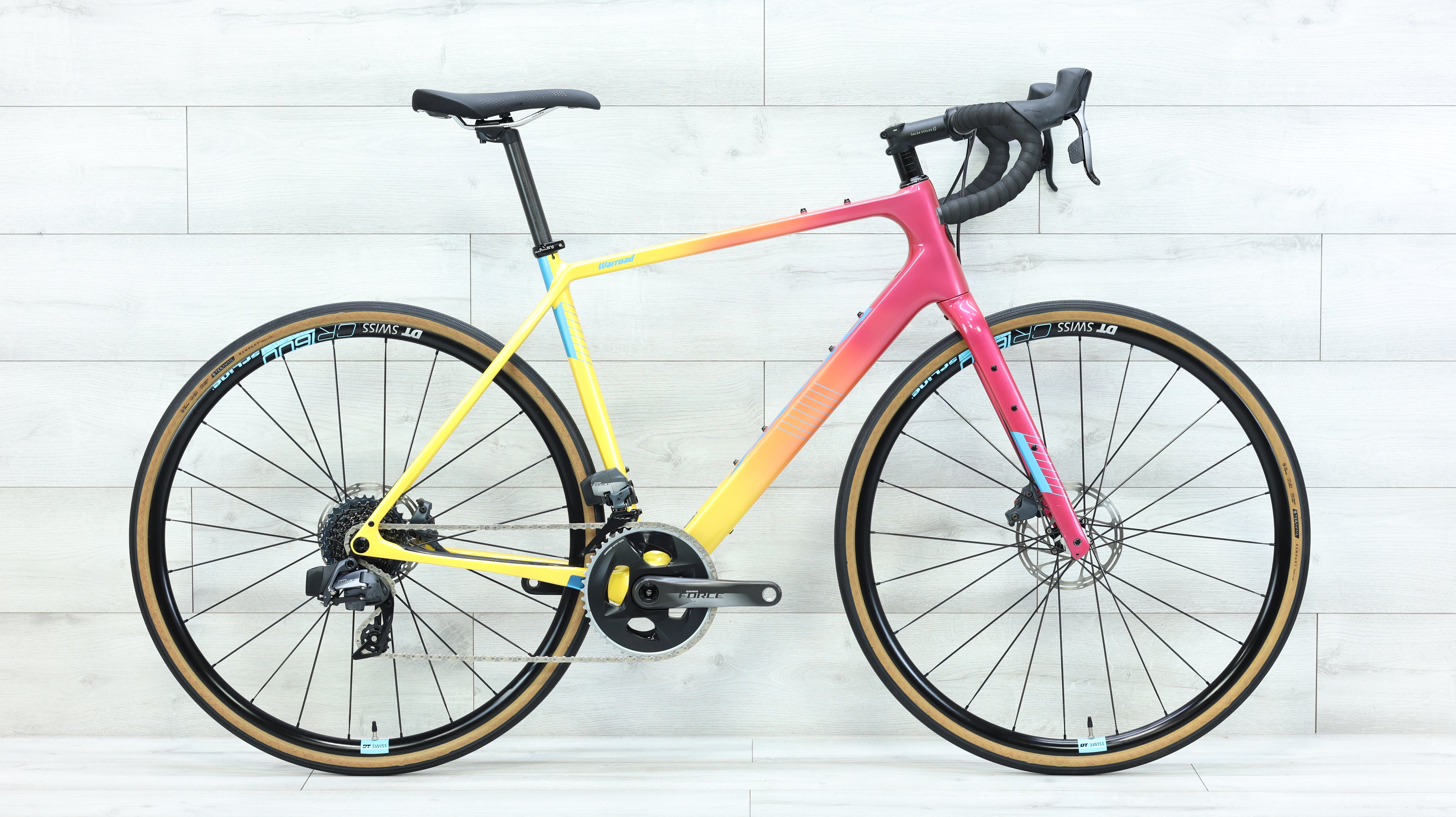 Salsa Warroad Carbon Force AXS 700 Gravel Bike - 2020, 56cm Salsa Warroad Carbon Force AXS 700 Gravel Bike - 2020, 56cm
