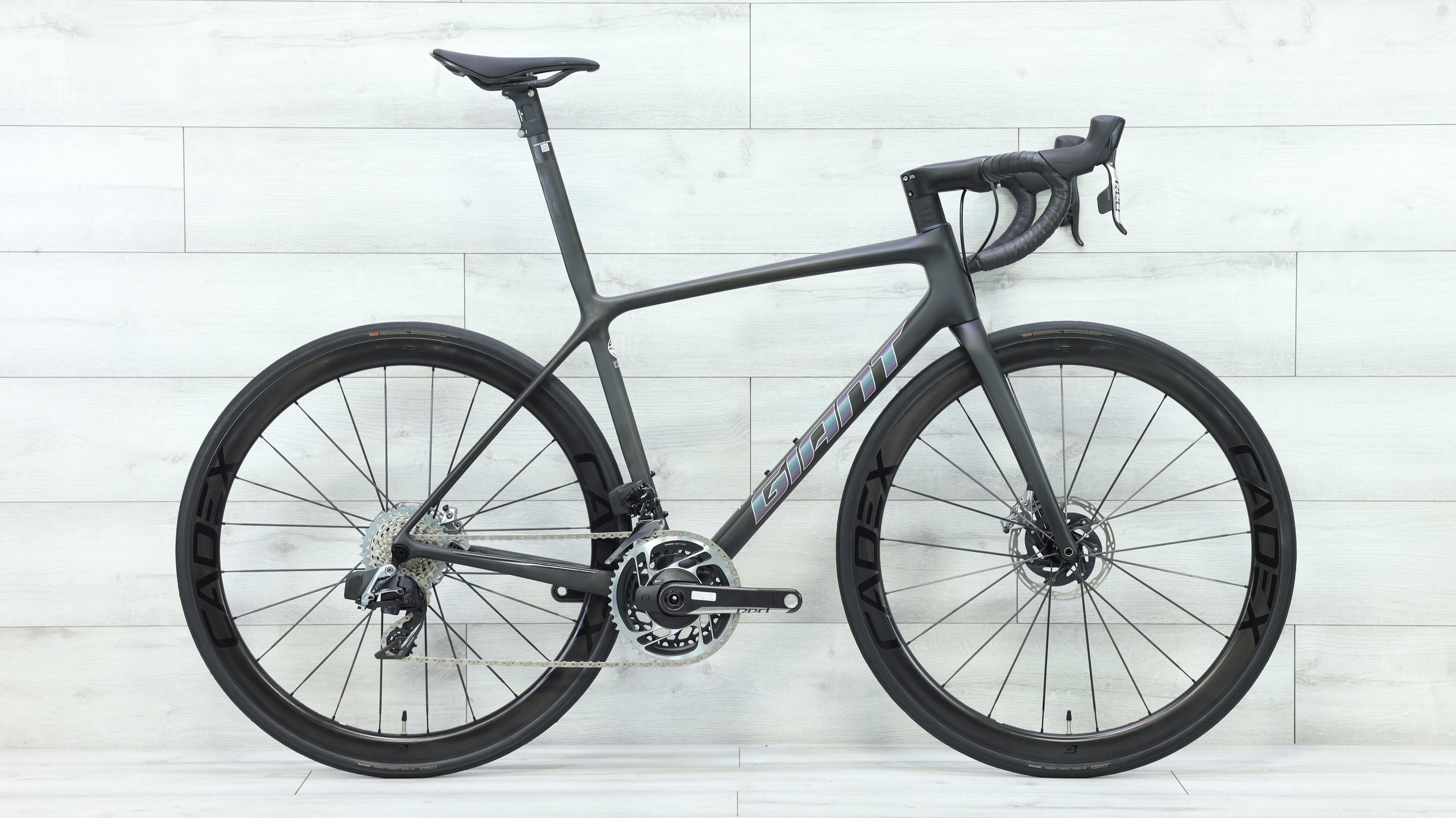 2022 Giant TCR Advanced SL Disc RED Road Bike Medium