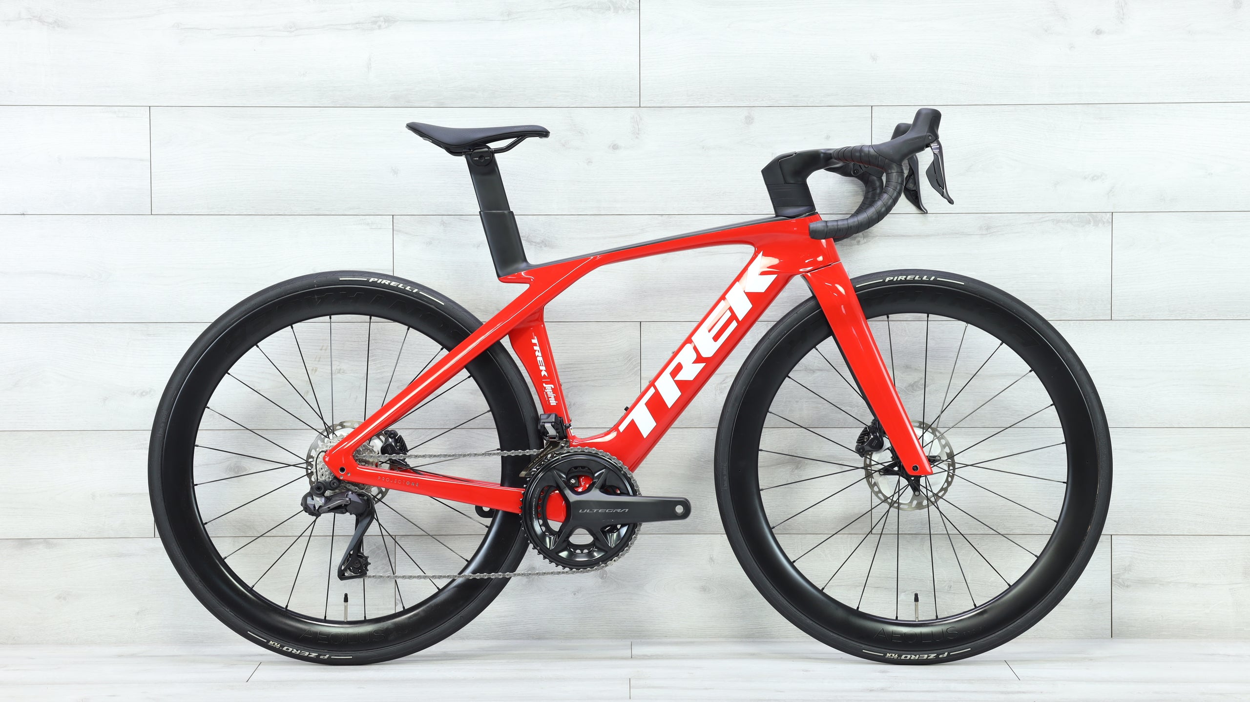 2023 Trek Madone SLR Gen Road Bike 50cm - Main Image