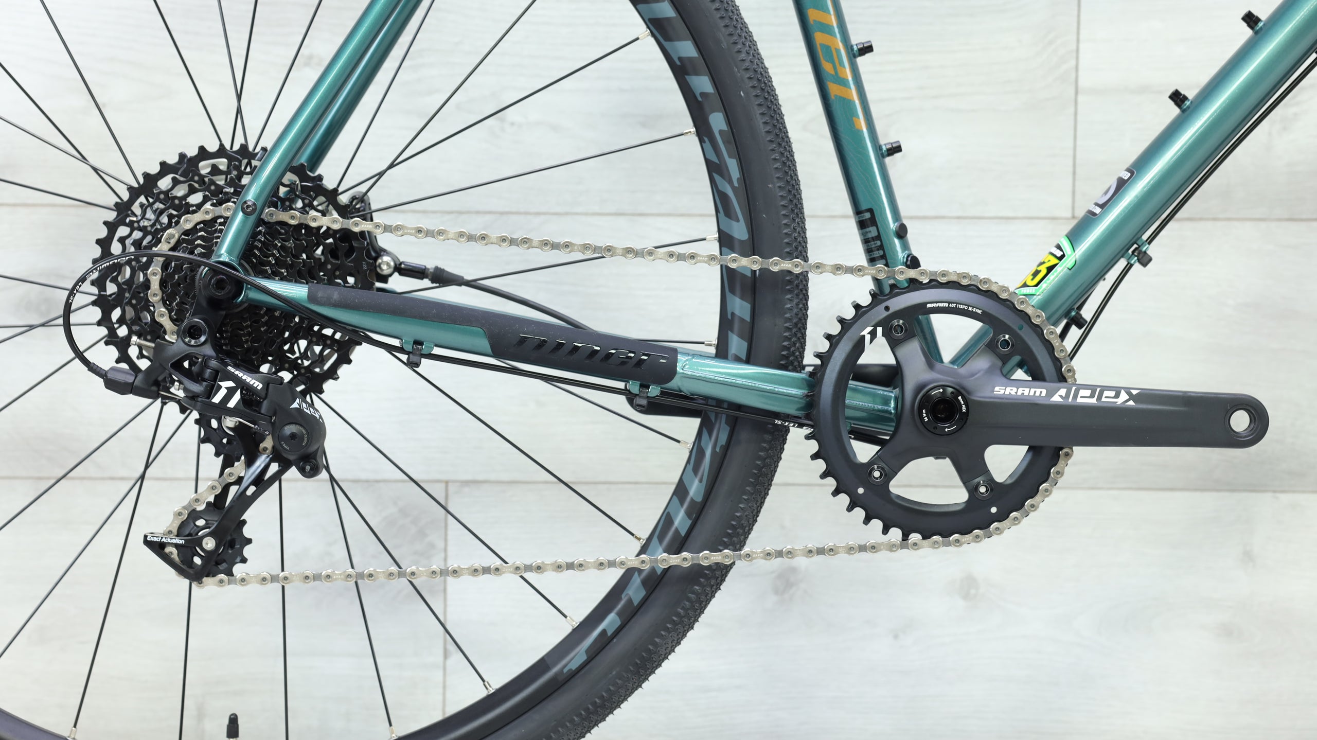 1x drivetrain gravel bike 2023 Niner RLT 9 Steel Apex 1 Gravel Bike 59cm – Cycle Limited
