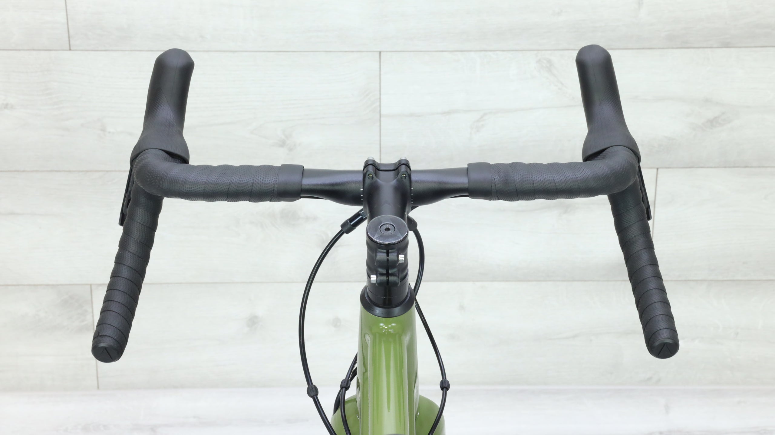 vitus substance v2 gravel bike 2022 Vitus Substance VRS-2 Gravel Bike