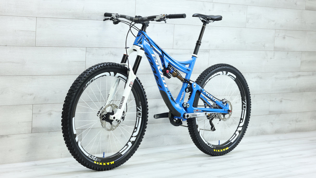 2014 Pivot Mach 6 Carbon Mountain Bike - Medium