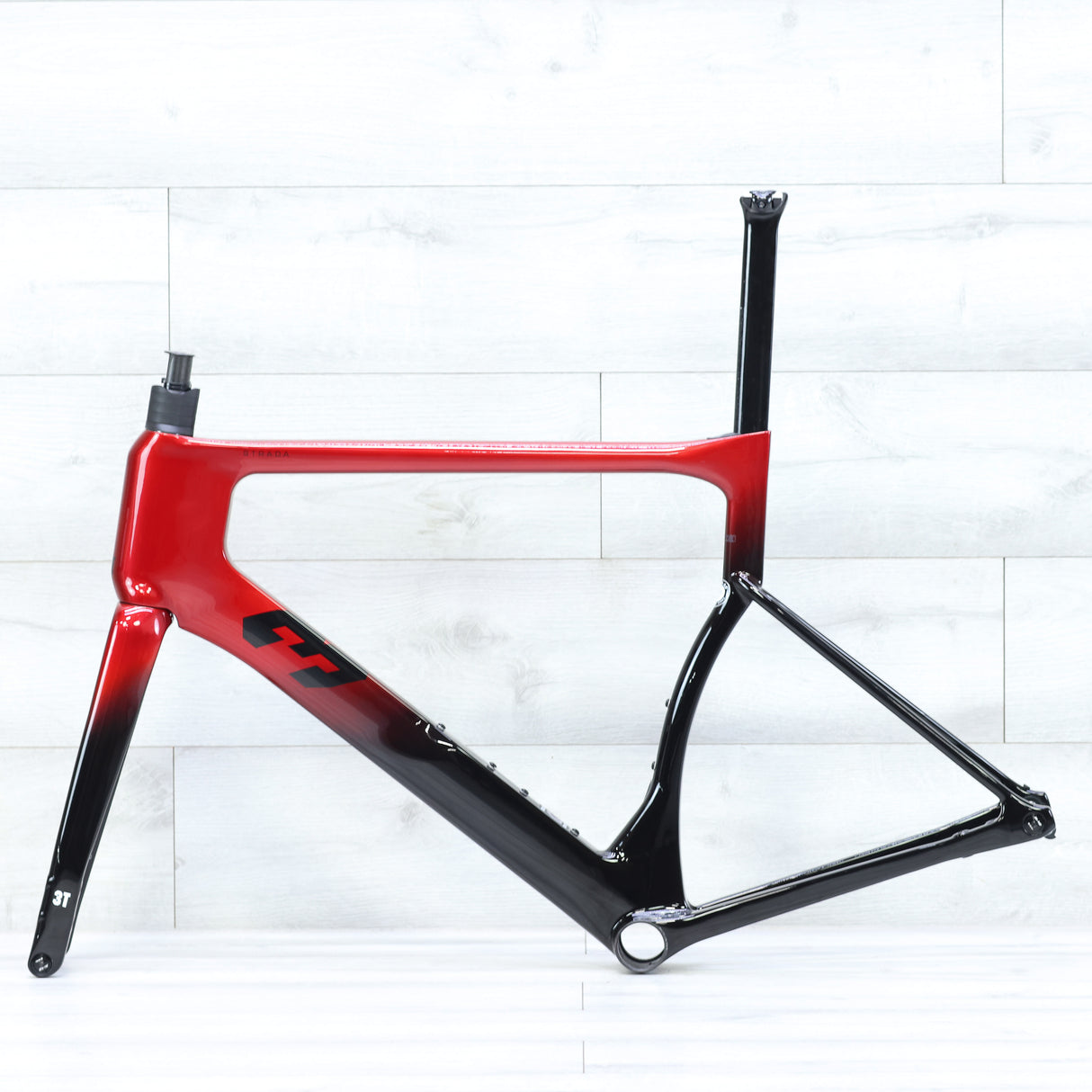 3T Strada 2x Disc Brake Aero Road Bike Frameset 700c Red/Black - 56cm