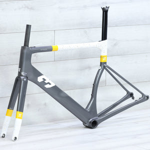 3T Strada 1x Disc Brake Aero Road Bike Frameset 700c Grey/Gold