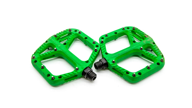 oneup pedals composite OneUp Components Composite Green MTB Pedals 355g – Cycle Limited
