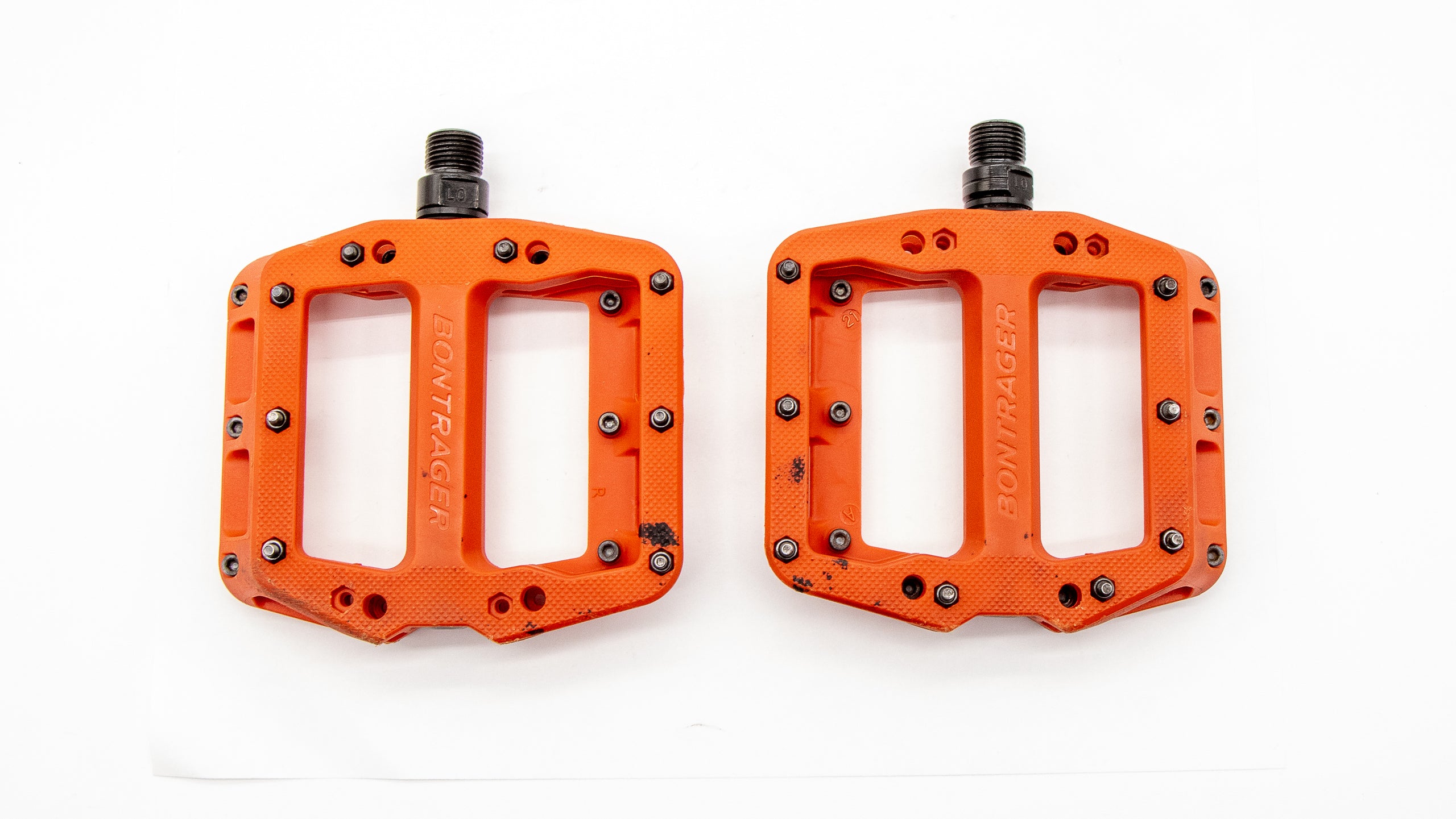 flat pedals orange Bontrager Line Elite MTB Flat Pedal Orange 350g – Cycle Limited