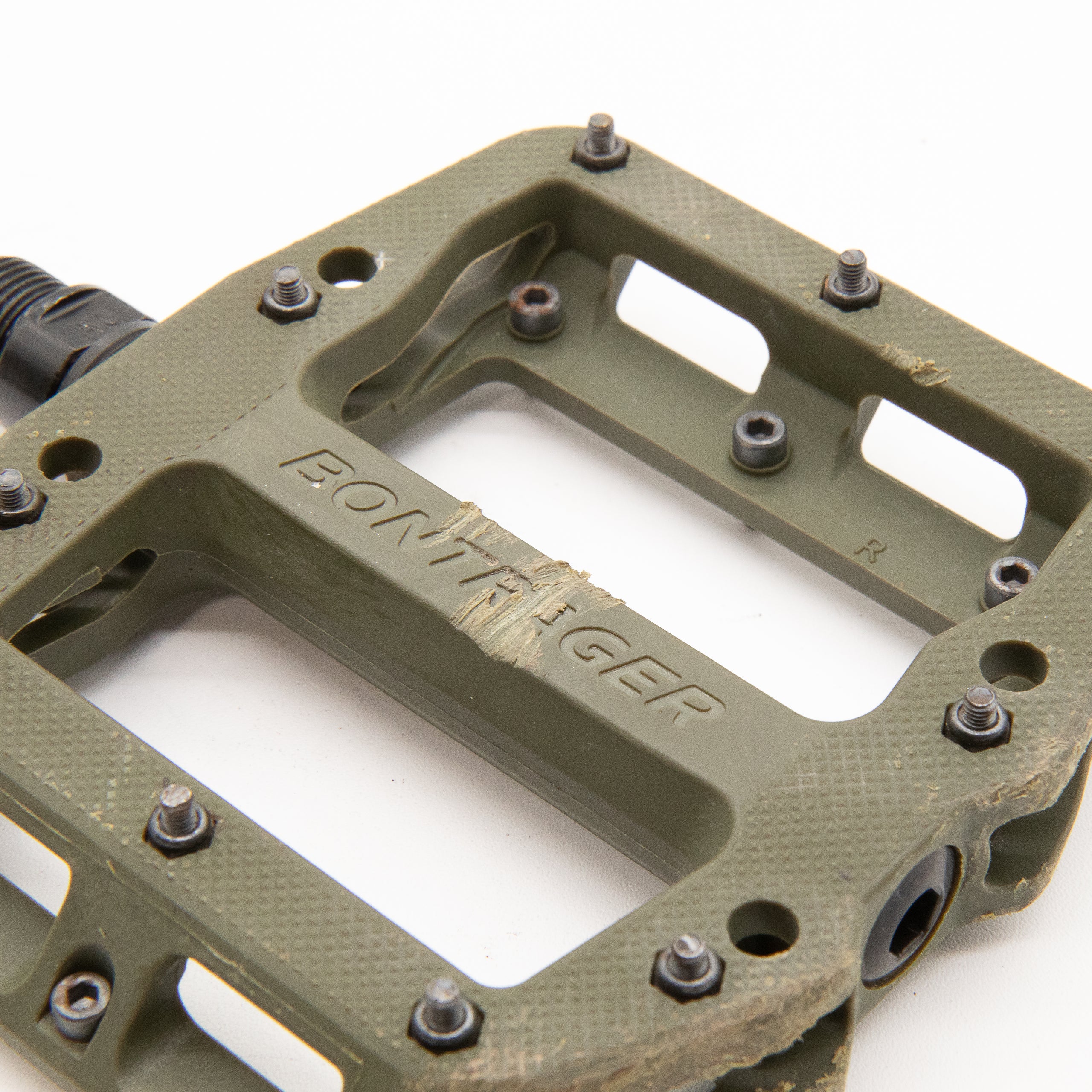 bontrager pro line pedals Bontrager Line Elite MTB Flat Pedal Olive Gray 356g – Cycle Limited