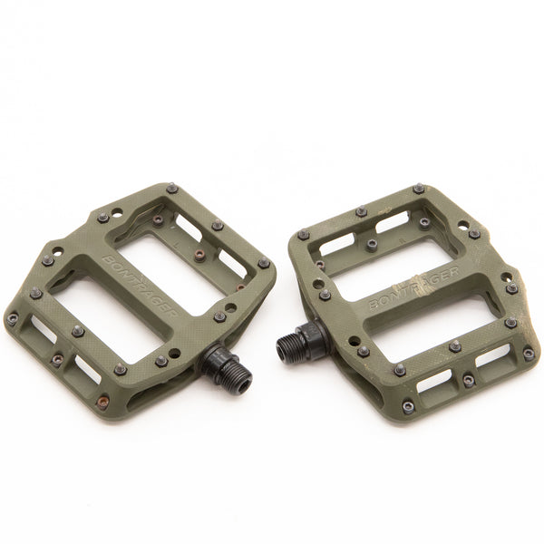bontrager mtb pedals Bontrager Line Elite MTB Flat Pedal Olive Gray 356g – Cycle Limited