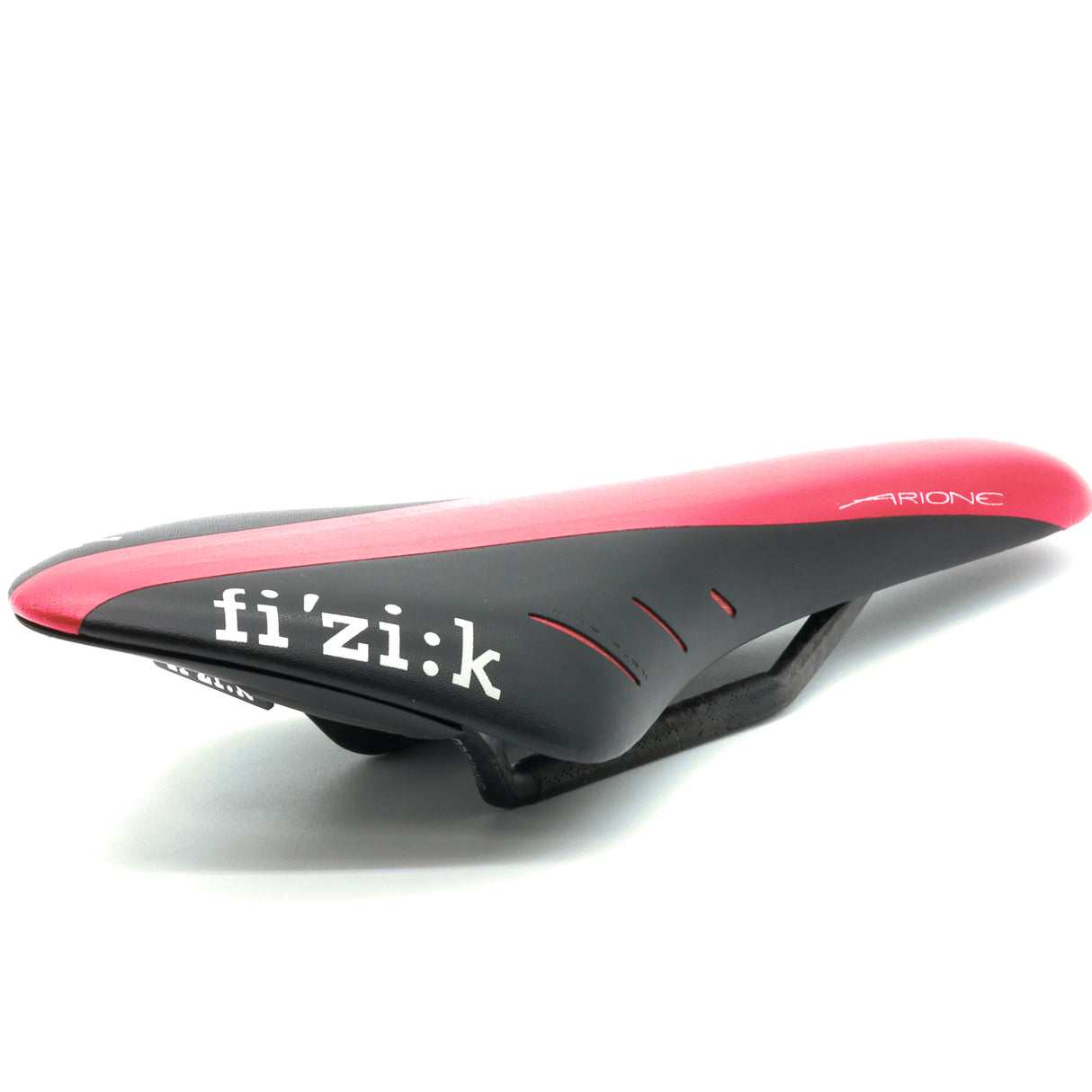 Fizik Arione R3 Braided Carbon Rail Saddle (125mm)