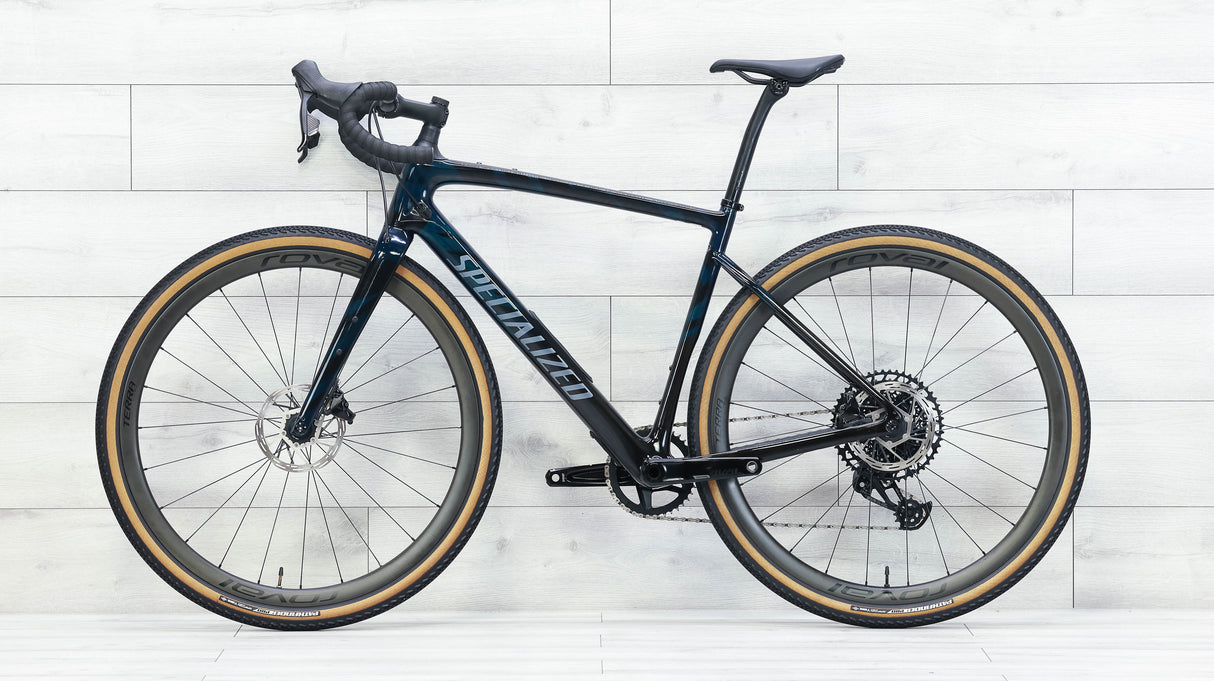 2022 Specialized Diverge Expert Carbon Gravel Bike - 56cm