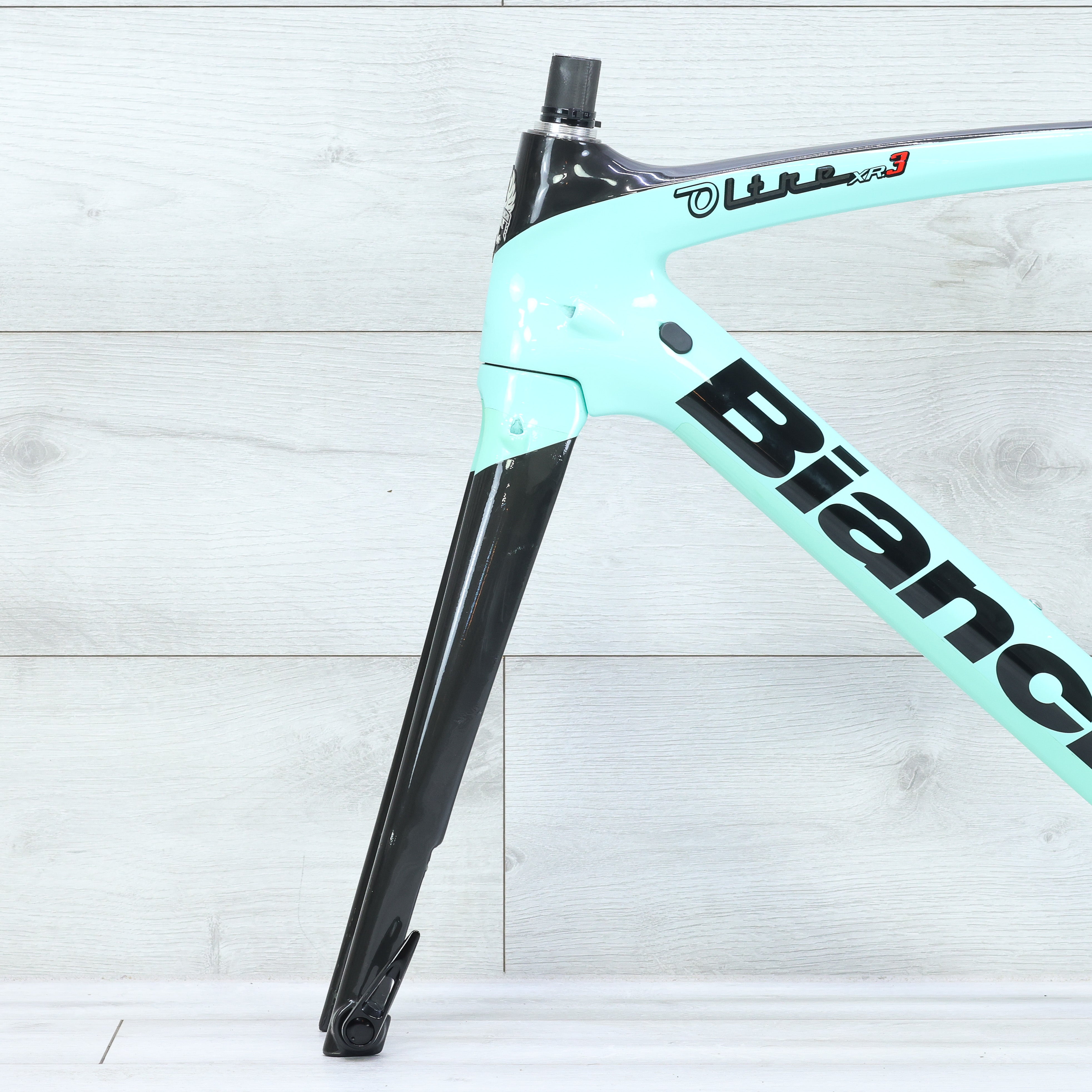 Bianchi Oltre XR3 Disc Road Bike Frameset 2020, - 53cm – Cycle Limited