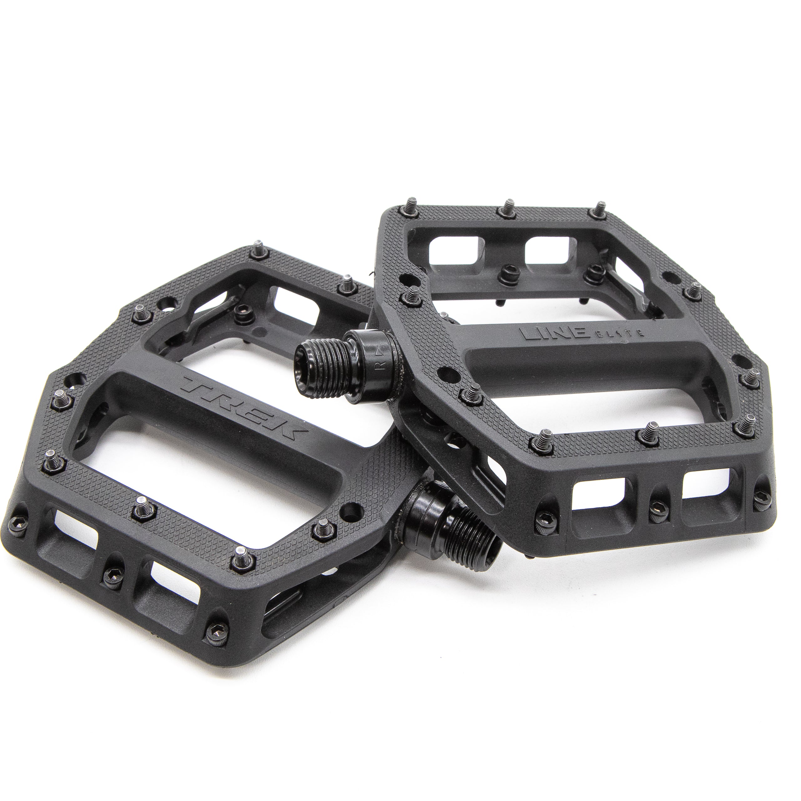 bicycle pedals for trek bike Mountain Cycling Kinetics The Trek Line Elite Flat Pedal Set features platform pedals with a durable nylon design and replaceable pins for consistent grip Trek Releases 5 New Clipless
