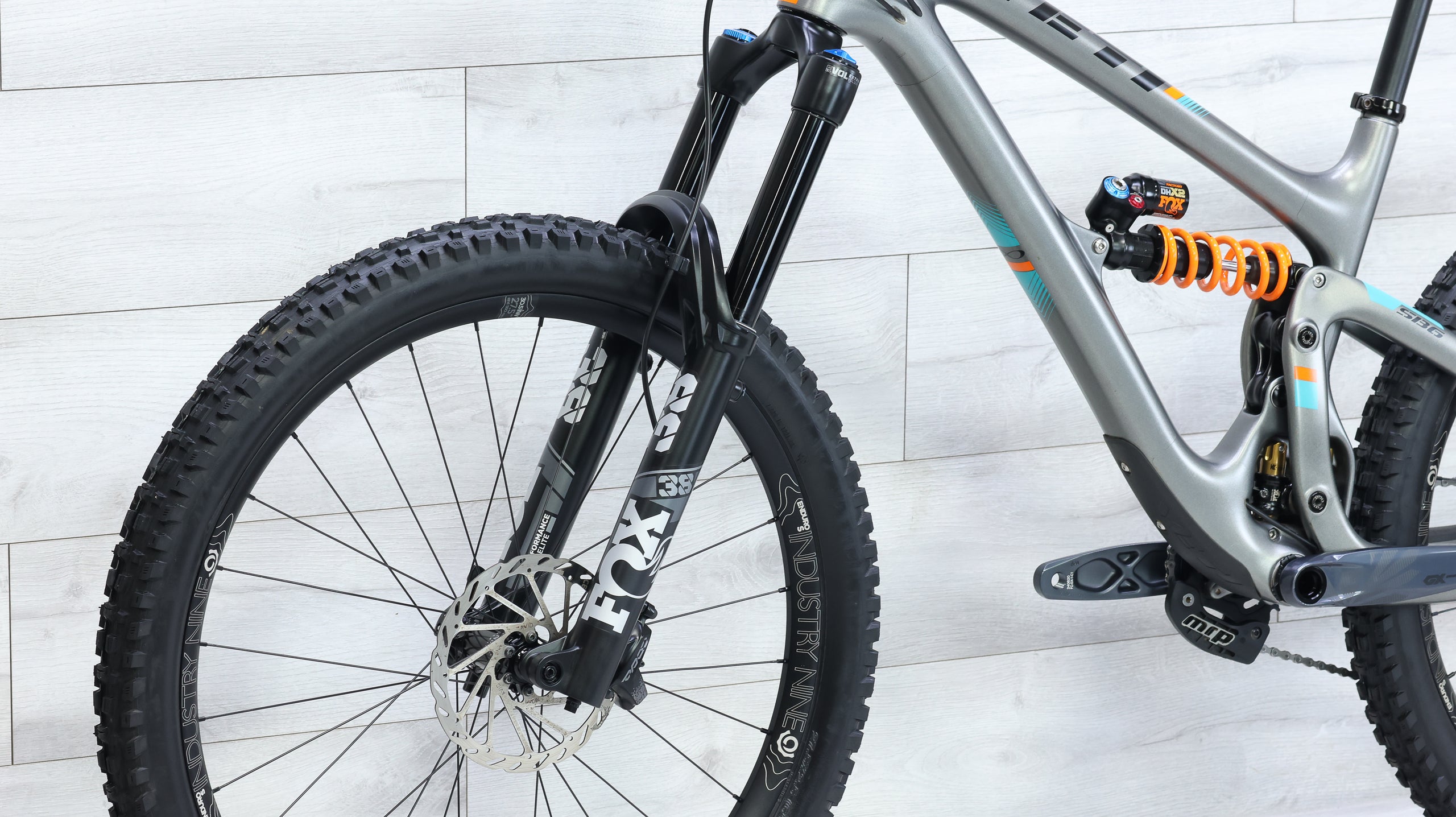 Yeti SB6 Turq Mountain Bike 2019, Small – Cycle Limited