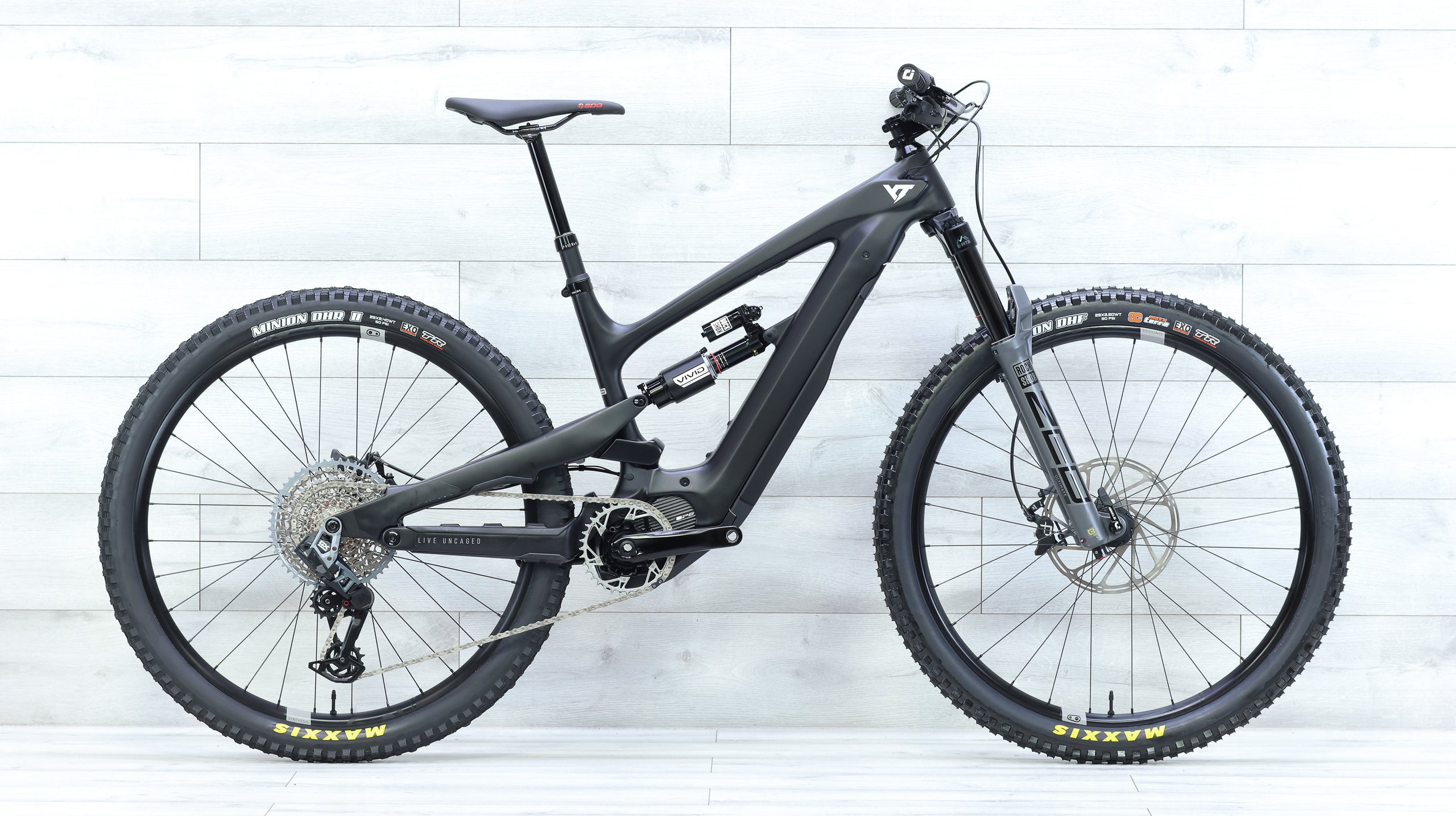 2024 YT Decoy CORE 4 29 Mountain E-Bike