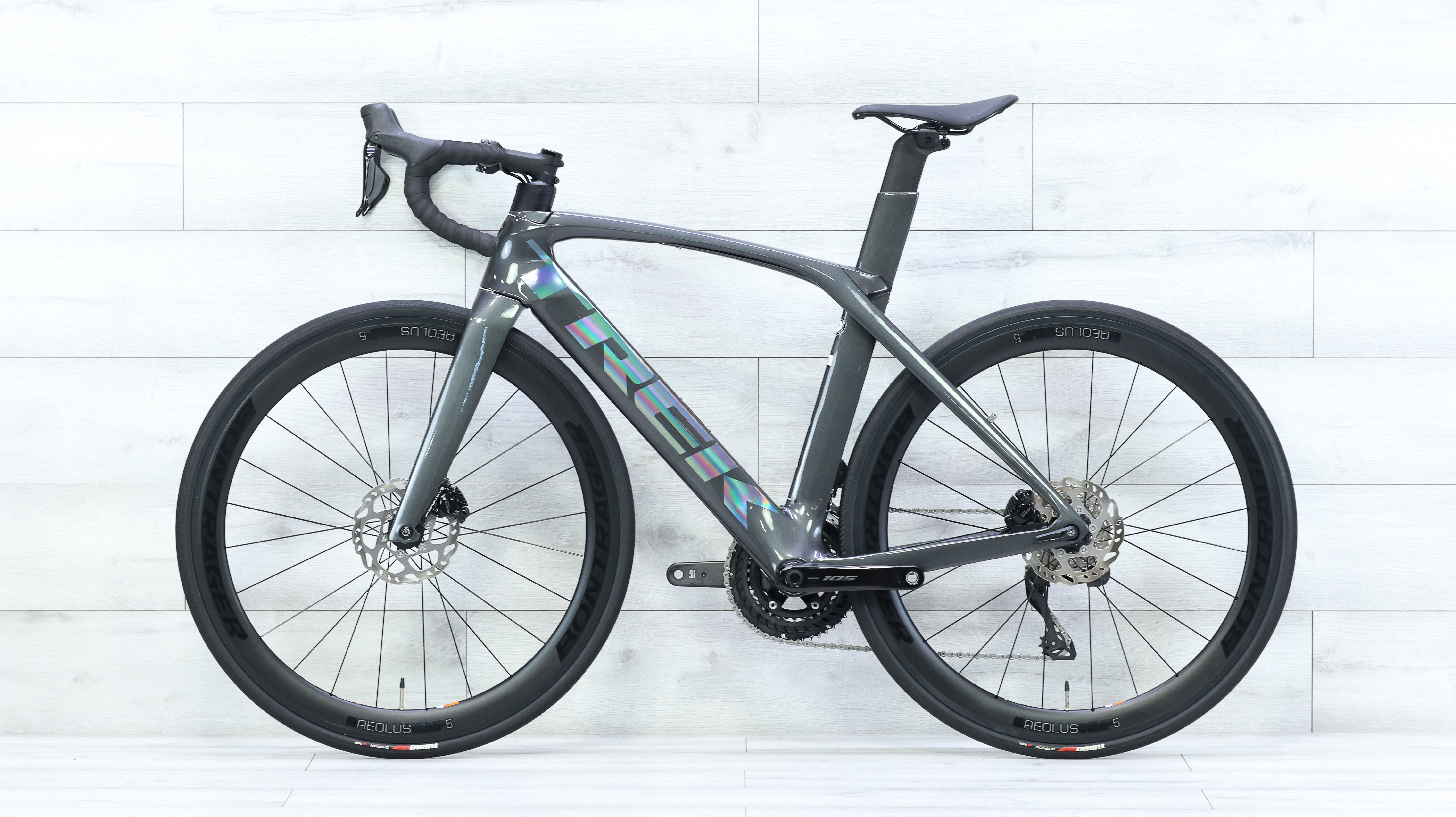 TREK MADONE SL6 Gen6 56サイズ　Di2 Trek Madone SL 6 Di2 Gen 6 Road Bike - 2023, 54cm – Cycle Limited