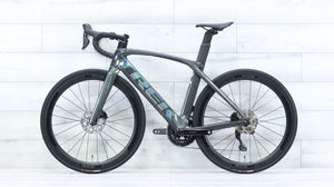 Trek Madone SL 6 Di2 Gen 6 Road Bike - 2023, 54cm