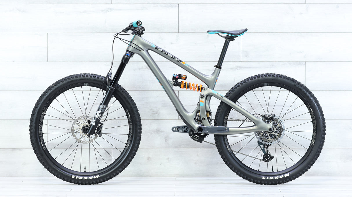 2019 Yeti SB6 Turq Mountain Bike - Small